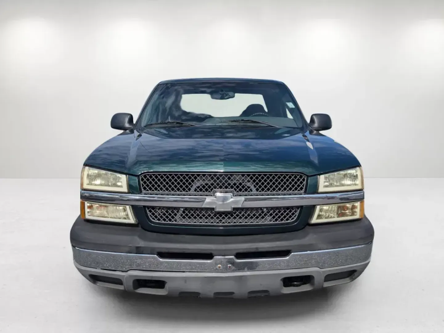 2003 /Dark Charcoal Chevrolet Silverado 1500 LS (2GCEC19V331) with an Gas V8 4.8L/293 engine, 4-Speed Automatic w/OD transmission, located at 521 Old Farm Lane Rd, Prattville, AL, 36066, (334) 325-1505, 32.482460, -86.416367 - **Discover Adventure with This 2003 Chevrolet Silverado 1500 at Gils Auto - Prattville!**<br /> <br /> Are you ready to take your driving experience to the next level? This 2003 Chevrolet Silverado 1500, available now at Gils Auto in Prattville, AL, is not just a vehicle; it's your ticket to freedom - Photo#1