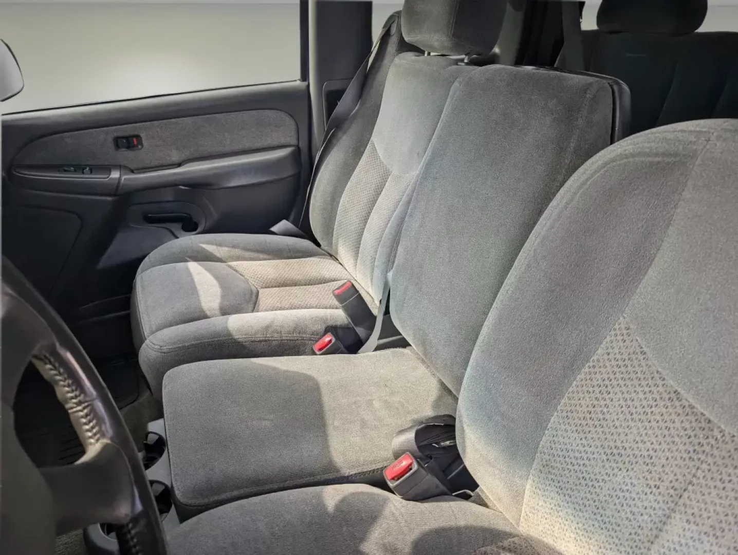 2003 /Dark Charcoal Chevrolet Silverado 1500 LS (2GCEC19V331) with an Gas V8 4.8L/293 engine, 4-Speed Automatic w/OD transmission, located at 521 Old Farm Lane Rd, Prattville, AL, 36066, (334) 325-1505, 32.482460, -86.416367 - **Discover Adventure with This 2003 Chevrolet Silverado 1500 at Gils Auto - Prattville!**<br /> <br /> Are you ready to take your driving experience to the next level? This 2003 Chevrolet Silverado 1500, available now at Gils Auto in Prattville, AL, is not just a vehicle; it's your ticket to freedom - Photo#10