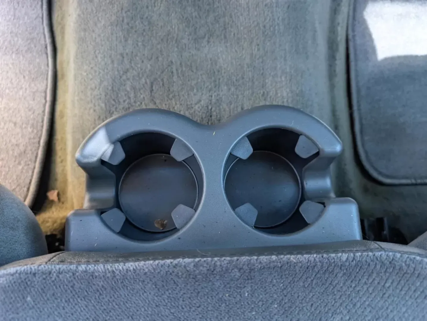 2004 /Dark Pewter GMC Sierra 1500 (1GTEC14X14Z) with an Other engine, located at 3959 U.S. 80 W, Phenix City, AL, 36870, (334) 297-4885, 32.469296, -85.135185 - **Get Ready for Adventure with the 2004 GMC Sierra 1500!**<br /> <br /> Are you looking for a reliable pickup truck that can handle your weekend adventures while also being perfect for daily commutes? Look no further than the 2004 GMC Sierra 1500, available now at Gils Auto in Phenix City, AL. This - Photo#12