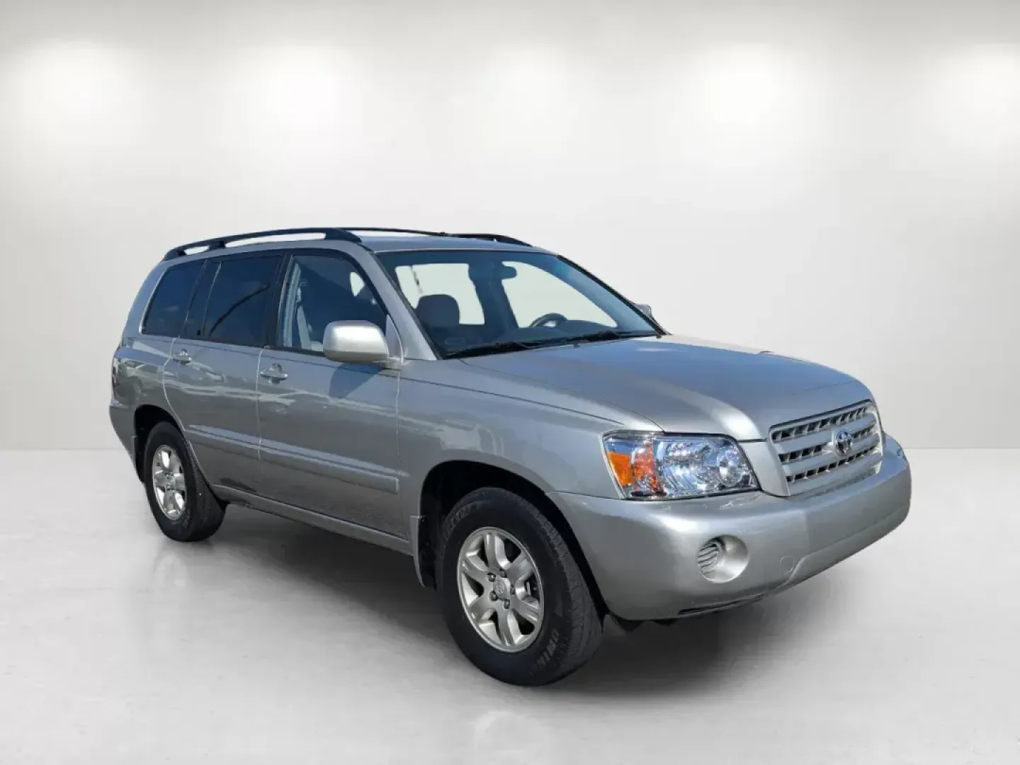 2004 Toyota Highlander (JTEGP21A740) with an Gas V6 3.3L/201 engine, 5-Speed Automatic transmission, located at 521 Old Farm Lane Rd, Prattville, AL, 36066, (334) 325-1505, 32.482460, -86.416367 - 2004 Toyota Highlander - Photo#2
