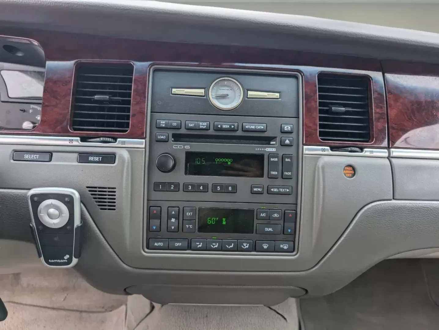 2005 Lincoln Town Car Signature Limited (1LNHM82W75Y) with an Other engine, located at 7000 Northlake Connector, Columbus, GA, 31904, (706) 987-8085, 32.524975, -84.978134 - Experience the epitome of luxury and comfort with this stunning 2005 Lincoln Town Car Signature Limited, perfect for those who appreciate style, elegance, and reliability. At Gils Auto in Phenix City, AL, we understand that driving is not just about getting from point A to B; it's about the journey - Photo#12