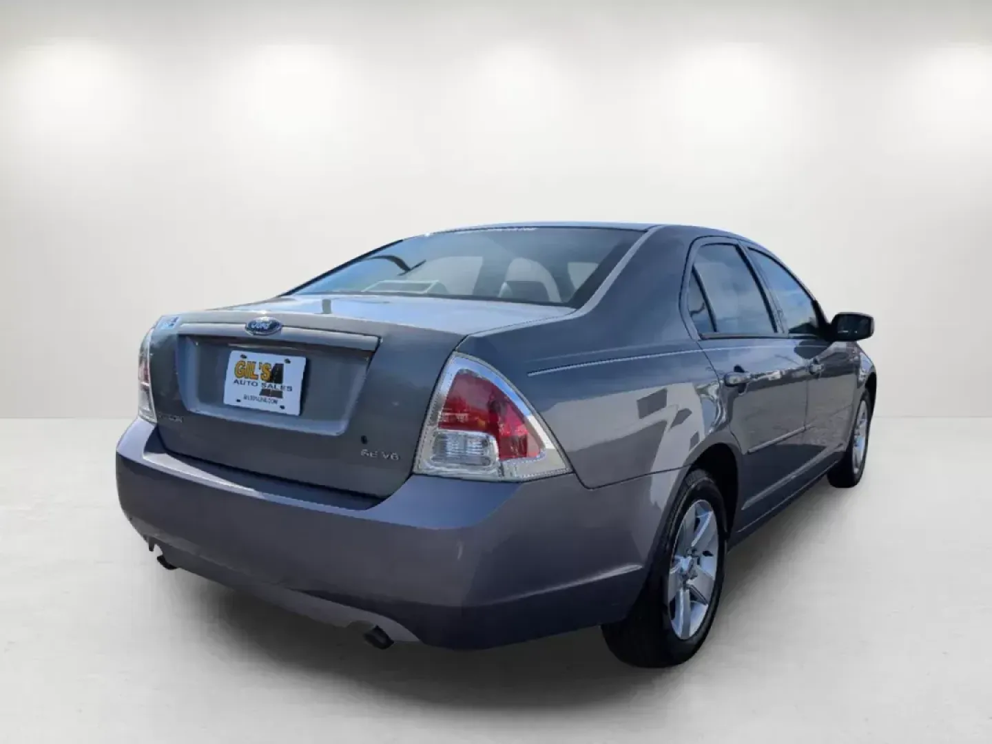 2006 Ford Fusion SE (3FAFP07136R) with an Gas V6 3.0L/182 engine, 6-Speed Automatic transmission, located at 7000 Northlake Connector, Columbus, GA, 31904, (706) 987-8085, 32.524975, -84.978134 - 2006 Ford Fusion SE - Photo#4
