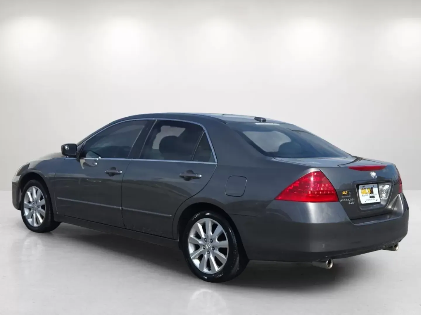 2006 Honda Accord Sdn EX-L V6 (1HGCM66556A) with an Other engine, located at 7000 Northlake Connector, Columbus, GA, 31904, (706) 987-8085, 32.524975, -84.978134 - Discover the perfect blend of reliability and comfort with the 2006 Honda Accord EX-L V6, a vehicle designed for those who appreciate quality and versatility. Whether you're a growing family, a daily commuter, or someone looking to embark on weekend adventures, this sedan is equipped to enhance your - Photo#7