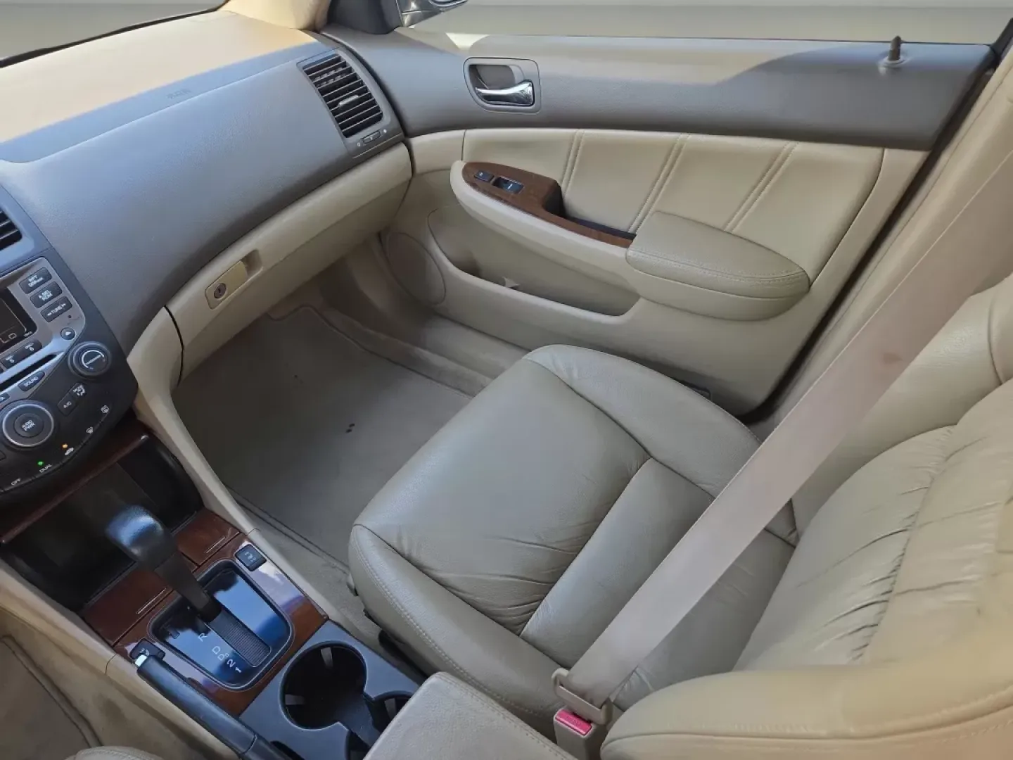 2006 Honda Accord Sdn EX-L V6 (1HGCM66556A) with an Other engine, located at 7000 Northlake Connector, Columbus, GA, 31904, (706) 987-8085, 32.524975, -84.978134 - Discover the perfect blend of reliability and comfort with the 2006 Honda Accord EX-L V6, a vehicle designed for those who appreciate quality and versatility. Whether you're a growing family, a daily commuter, or someone looking to embark on weekend adventures, this sedan is equipped to enhance your - Photo#14