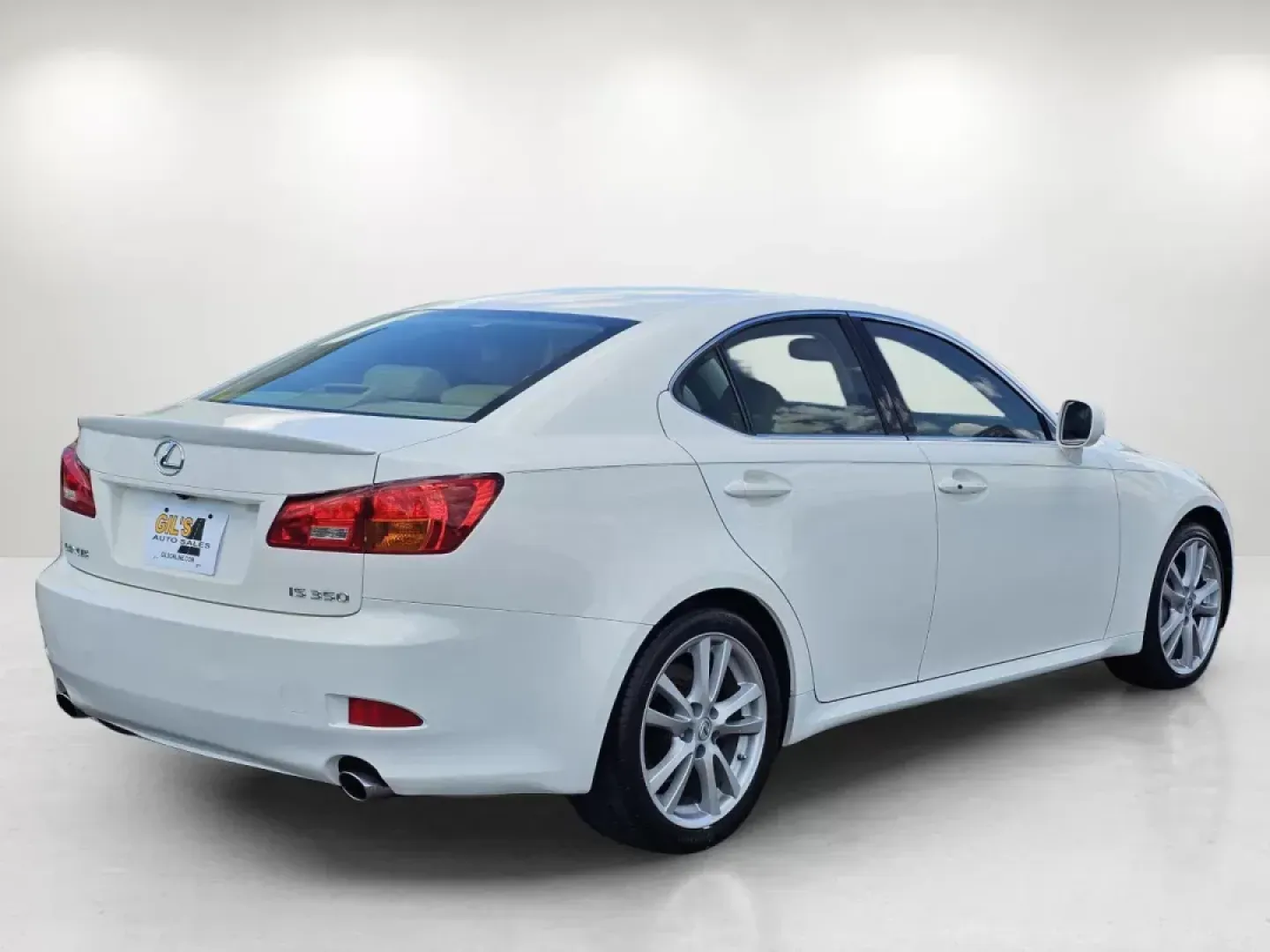 2006 /Cashmere Lexus IS 350 Auto (JTHBE262662) with an Gas V6 3.5L/210 engine, 6-Speed Automatic transmission, located at 521 Old Farm Lane Rd, Prattville, AL, 36066, (334) 325-1505, 32.482460, -86.416367 - 2006 Lexus IS 350 Auto - Photo#4