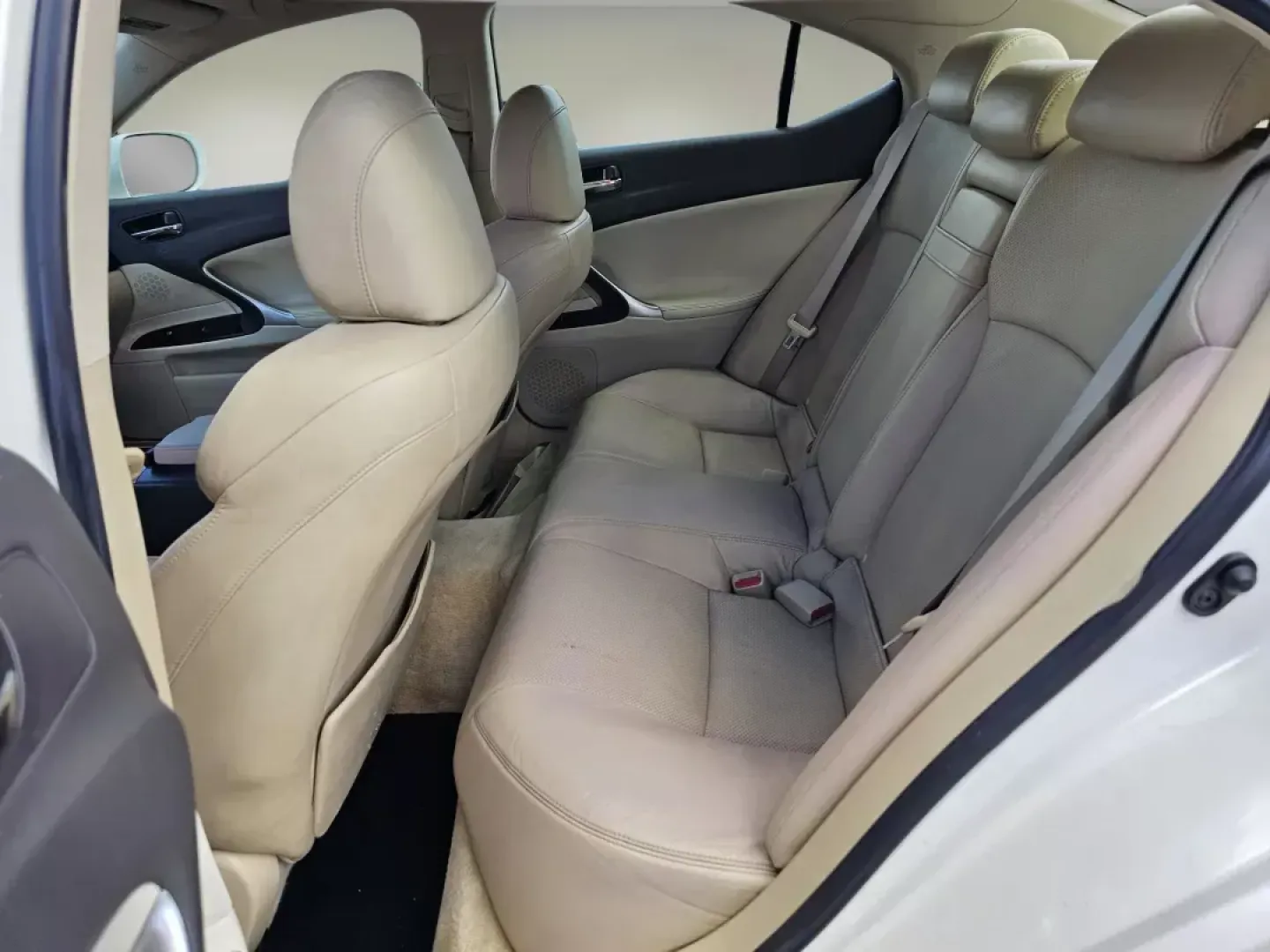 2006 /Cashmere Lexus IS 350 Auto (JTHBE262662) with an Gas V6 3.5L/210 engine, 6-Speed Automatic transmission, located at 521 Old Farm Lane Rd, Prattville, AL, 36066, (334) 325-1505, 32.482460, -86.416367 - 2006 Lexus IS 350 Auto - Photo#14