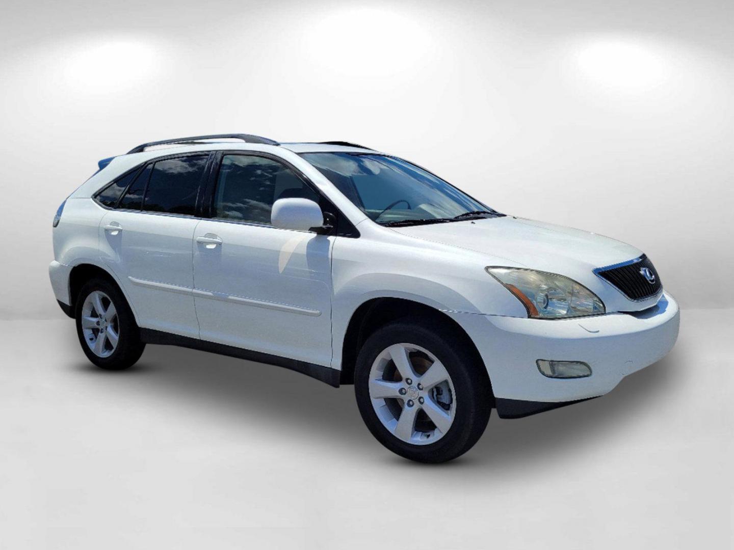 2006 White Lexus RX 330 (2T2GA31U96C) with an Gas V6 3.3L/202 engine, 5-Speed Automatic w/OD transmission, located at 5115 14th Ave., Columbus, GA, 31904, (706) 323-0345, 32.511494, -84.971046 - 2006 Lexus RX 330 - Photo#4