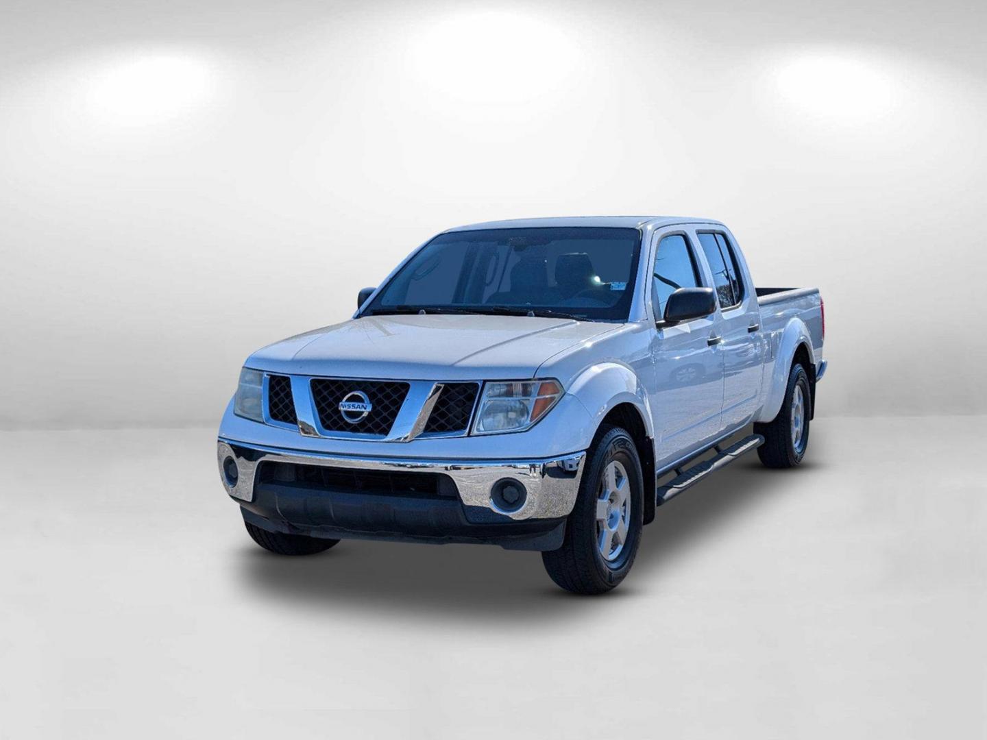 2007 Nissan Frontier (1N6AD09W57C) with an Gas V6 4.0L/241 engine, located at 3959 U.S. 80 W, Phenix City, AL, 36870, (334) 297-4885, 32.469296, -85.135185 - 2007 Nissan Frontier - Photo#3