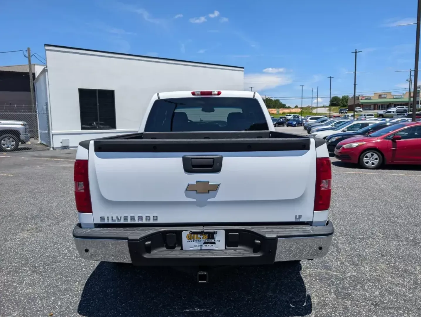2008 /Ebony Chevrolet Silverado 1500 LT w/1LT (3GCEK13J58G) with an Other engine, located at 7000 Northlake Connector, Columbus, GA, 31904, (706) 987-8085, 32.524975, -84.978134 - **Adventure Awaits with the 2008 Chevrolet Silverado 1500 LT at Gils Auto - Columbus #2!**<br /> <br /> If you're seeking a reliable companion for family outings, weekend adventures, or even your daily commutes, look no further than this stunning 2008 Chevrolet Silverado 1500 LT, now available at Gi - Photo#5