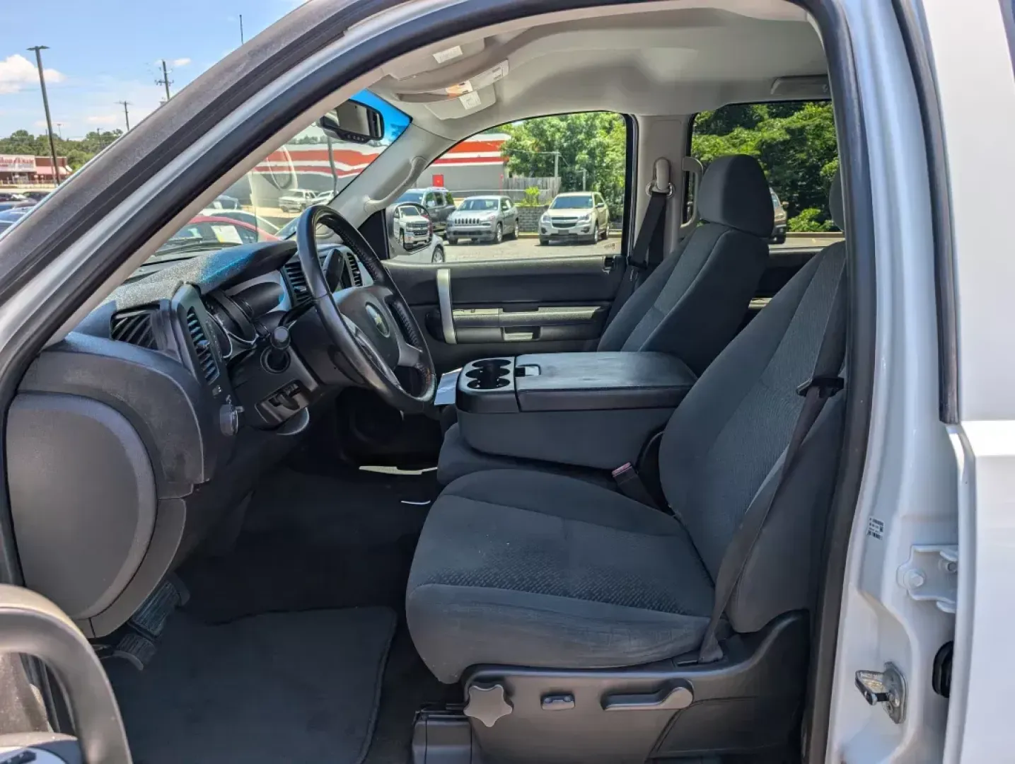 2008 /Ebony Chevrolet Silverado 1500 LT w/1LT (3GCEK13J58G) with an Other engine, located at 7000 Northlake Connector, Columbus, GA, 31904, (706) 987-8085, 32.524975, -84.978134 - **Adventure Awaits with the 2008 Chevrolet Silverado 1500 LT at Gils Auto - Columbus #2!**<br /> <br /> If you're seeking a reliable companion for family outings, weekend adventures, or even your daily commutes, look no further than this stunning 2008 Chevrolet Silverado 1500 LT, now available at Gi - Photo#9