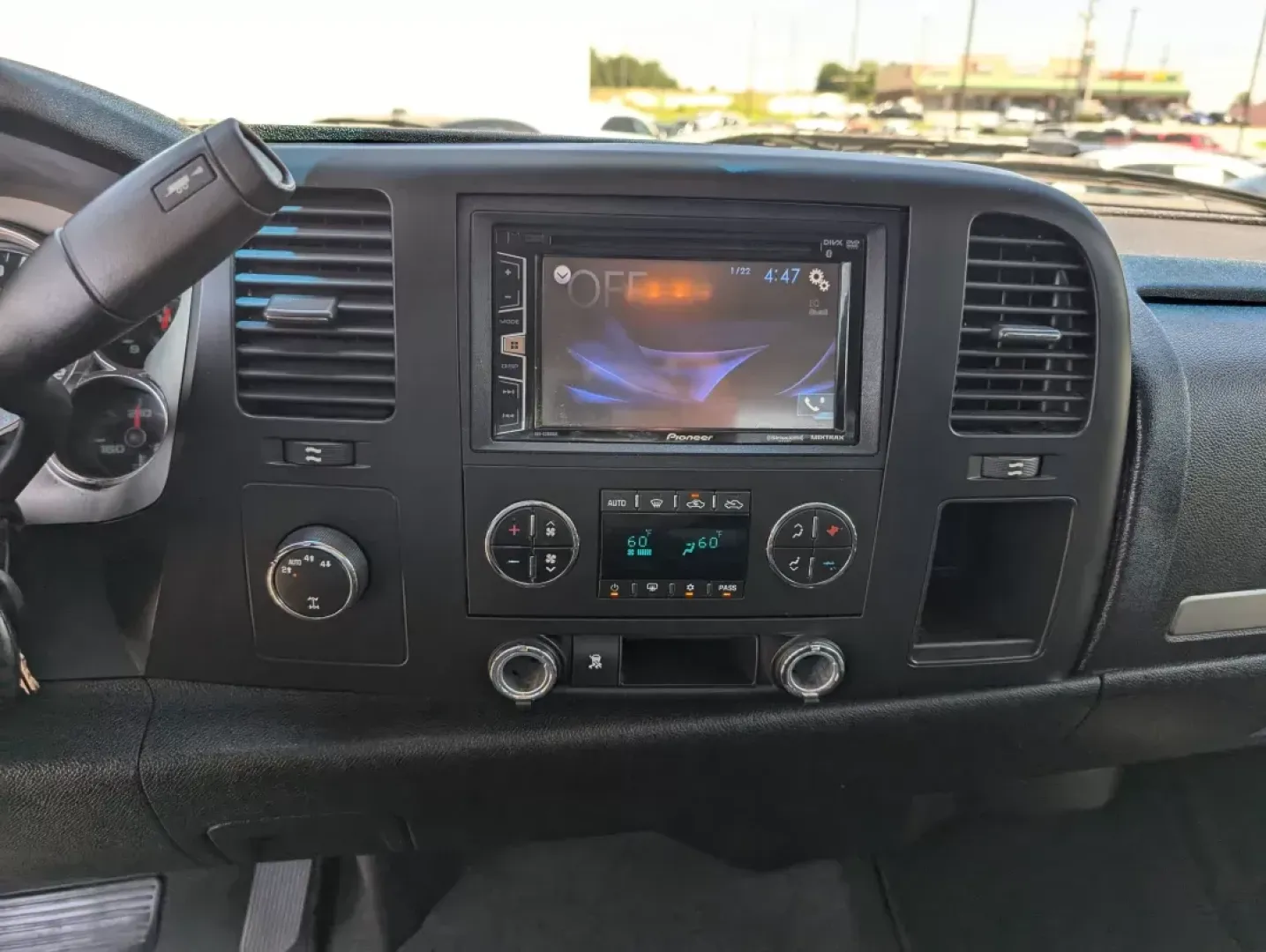 2008 /Ebony Chevrolet Silverado 1500 LT w/1LT (3GCEK13J58G) with an Other engine, located at 7000 Northlake Connector, Columbus, GA, 31904, (706) 987-8085, 32.524975, -84.978134 - **Adventure Awaits with the 2008 Chevrolet Silverado 1500 LT at Gils Auto - Columbus #2!**<br /> <br /> If you're seeking a reliable companion for family outings, weekend adventures, or even your daily commutes, look no further than this stunning 2008 Chevrolet Silverado 1500 LT, now available at Gi - Photo#13