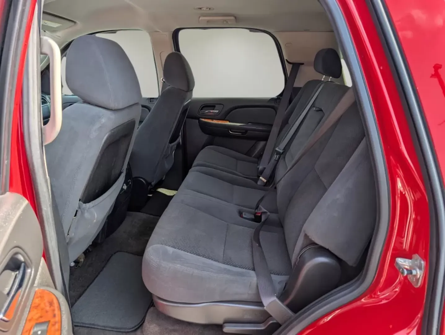 2008 /Ebony Chevrolet Tahoe LT w/1LT (1GNFC13J28R) with an Other engine, located at 5115 14th Ave., Columbus, GA, 31904, (706) 323-0345, 32.511494, -84.971046 - **Explore Your Next Adventure with the 2008 Chevrolet Tahoe LT at Gils Auto!**<br /> <br /> Are you ready to elevate your family outings, weekend getaways, or daily commutes? The 2008 Chevrolet Tahoe LT is not just a vehicle; it's a lifestyle companion designed for those who crave adventure and comf - Photo#10