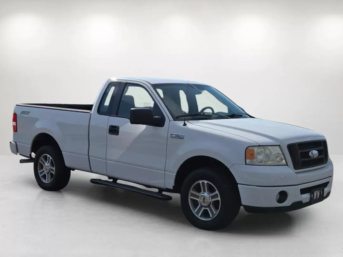 2008 Ford F-150 XL (1FTRF12W88K) with an Other engine, located at 521 Old Farm Lane Rd, Prattville, AL, 36066, (334) 325-1505, 32.482460, -86.416367 - **Unleash Your Adventure with the 2008 Ford F-150-The Ideal Pickup for Your Lifestyle!**<br /> <br /> Are you ready to elevate your daily commute or weekend adventures? The 2008 Ford F-150 is the perfect companion for anyone seeking a reliable vehicle that can handle both work and play. Whether you' - Photo#3
