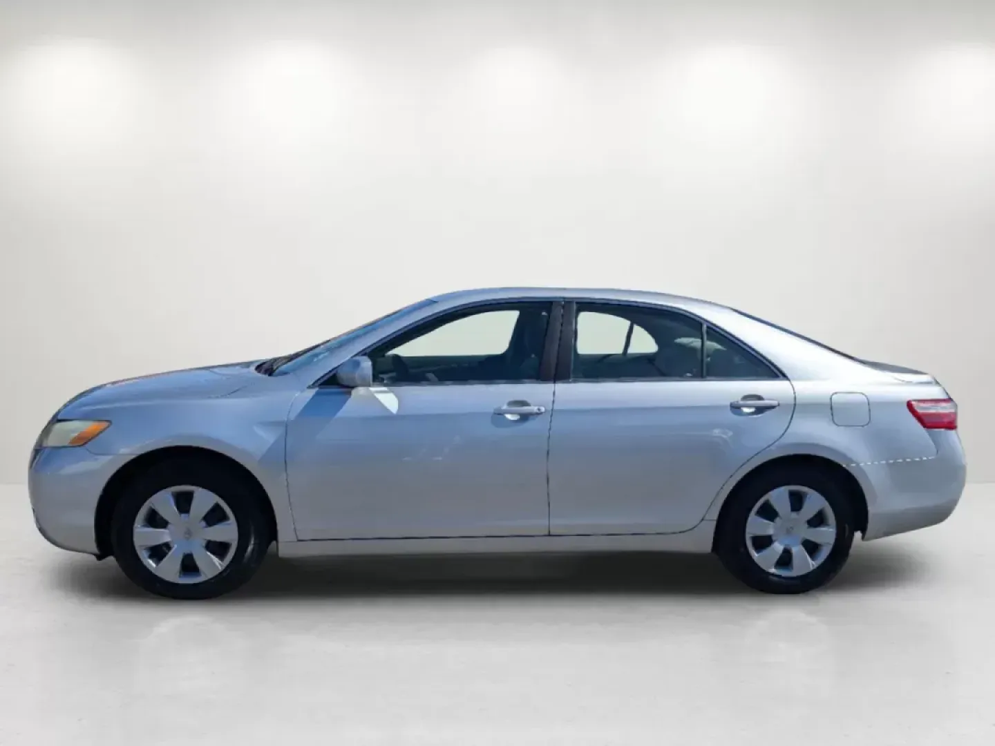2008 Toyota Camry LE (4T1BE46KX8U) with an Other engine, located at 521 Old Farm Lane Rd, Prattville, AL, 36066, (334) 325-1505, 32.482460, -86.416367 - Experience the freedom of the open road with the 2008 Toyota Camry LE, available now at Gils Auto in Prattville, AL. This dependable sedan is perfect for budget-conscious buyers seeking a reliable vehicle for daily commutes, family outings, or weekend adventures. With its spacious interior and impre - Photo#7