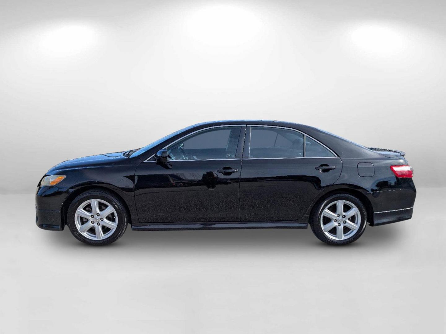 2008 Toyota Camry SE (4T1BK46K18U) with an Gas V6 3.5L/211 engine, 6-Speed Automatic w/OD transmission, located at 7000 Northlake Connector, Columbus, GA, 31904, (706) 987-8085, 32.524975, -84.978134 - 2008 Toyota Camry SE - Photo#7