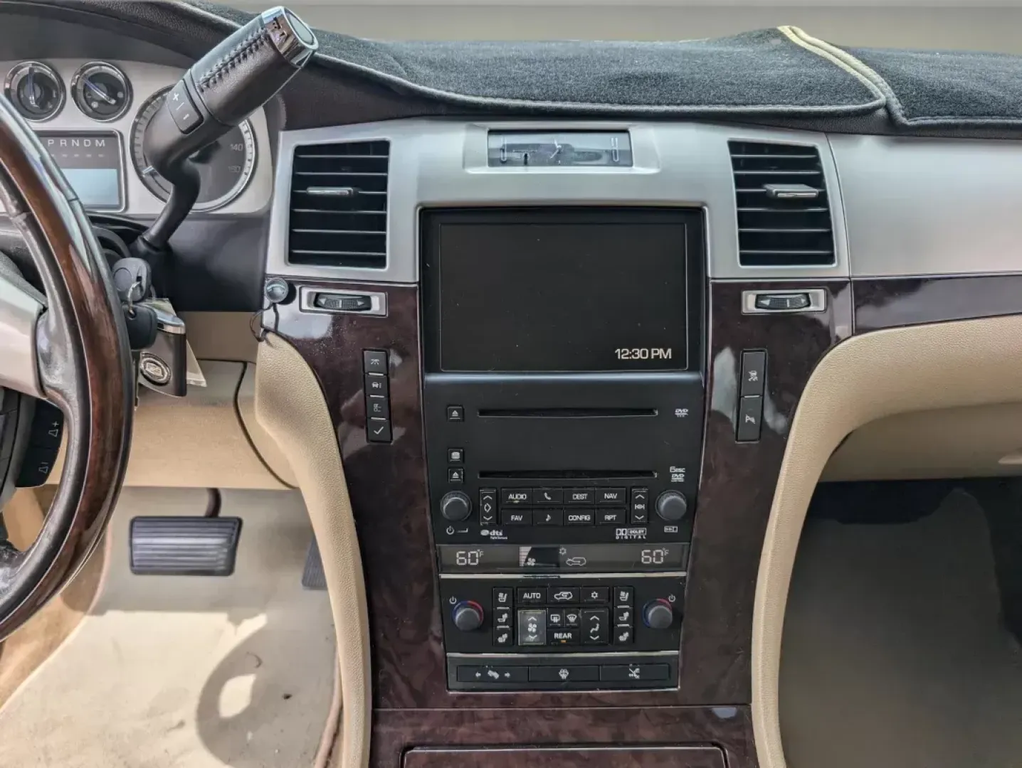2009 /Cashmere/Cocoa Cadillac Escalade (1GYFC53229R) with an Gas V8 6.2L/376 engine, 6-Speed HD Automatic w/OD transmission, located at 3959 U.S. 80 W, Phenix City, AL, 36870, (334) 297-4885, 32.469296, -85.135185 - **Elevate Your Lifestyle with the 2009 Cadillac Escalade at Gils Auto Phenix City, AL!**<br /> <br /> Searching for an SUV that combines luxury with practicality? Look no further than this stunning 2009 Cadillac Escalade, available now at Gils Auto in Phenix City, AL! Perfect for family adventures, - Photo#16