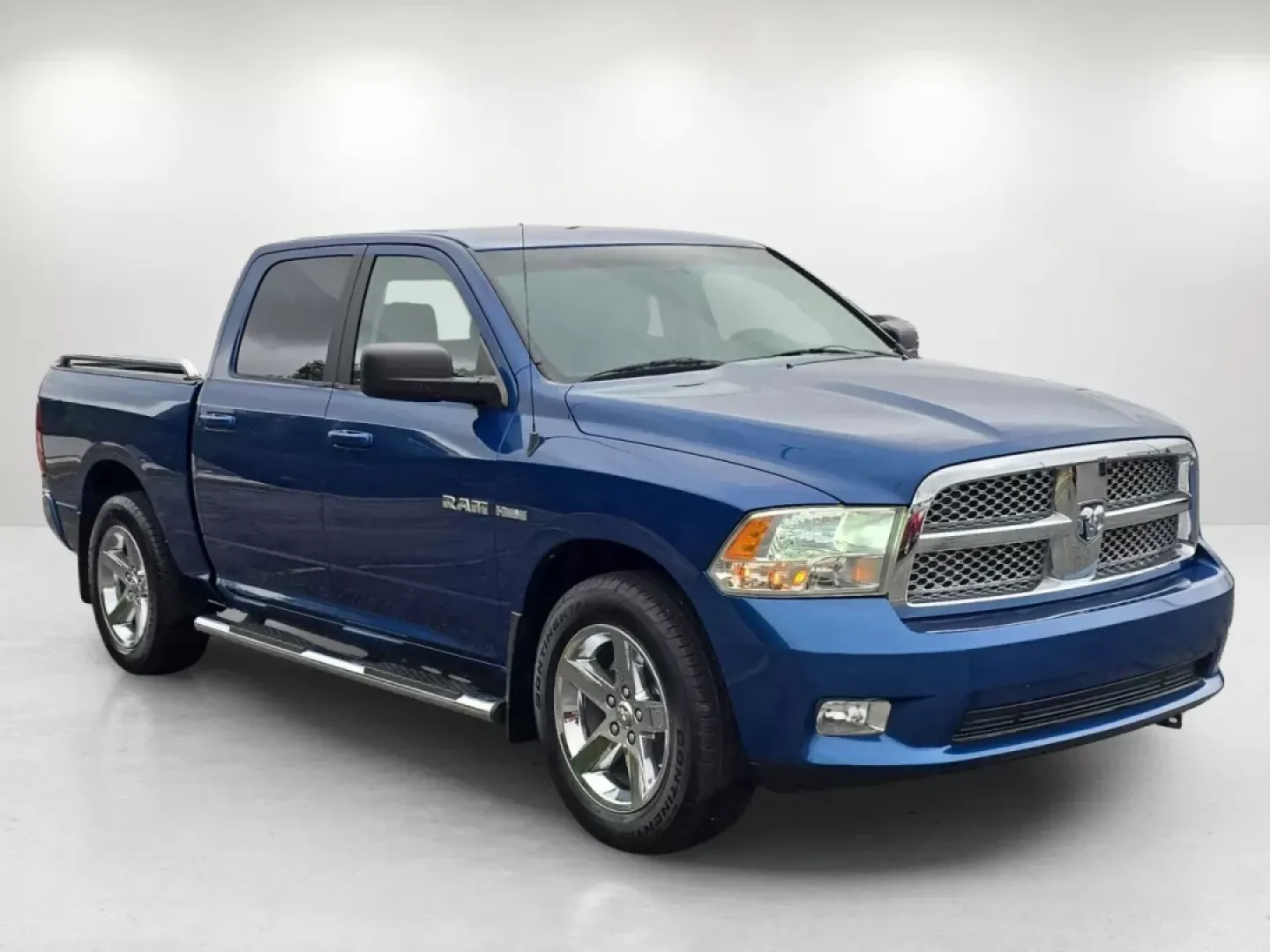 2009 /Dark slate gray Dodge Ram 1500 Sport (1D3HB13T29J) with an Other engine, located at 3959 U.S. 80 W, Phenix City, AL, 36870, (334) 297-4885, 32.469296, -85.135185 - **Unleash Adventure with the 2009 Dodge Ram 1500 at Gils Auto - Your Buy Here Pay Here Dealer in Phenix City, AL!**<br /> <br /> Are you ready to elevate your daily commute or weekend adventures? The 2009 Dodge Ram 1500 Sport is a powerful companion that perfectly balances utility and comfort. Wheth - Photo#2