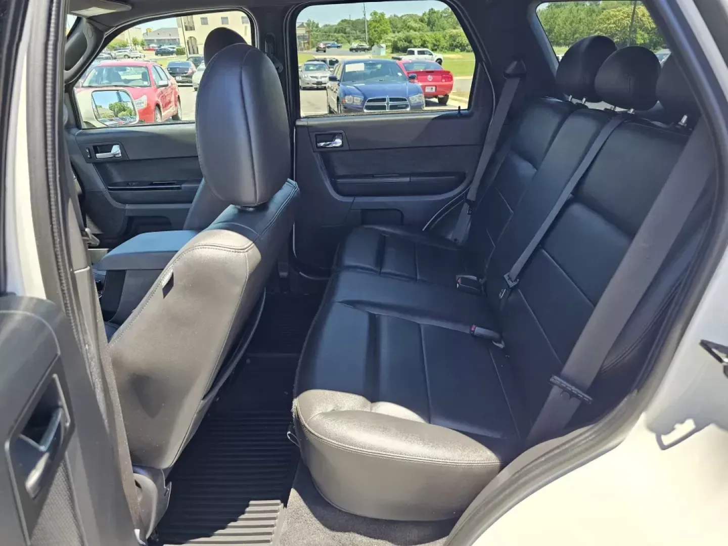 2009 Ford Escape Limited (1FMCU04GX9K) with an Gas V6 3.0L/181 engine, 6-Speed Automatic w/OD transmission, located at 521 Old Farm Lane Rd, Prattville, AL, 36066, (334) 325-1505, 32.482460, -86.416367 - 2009 Ford Escape Limited - Photo#14