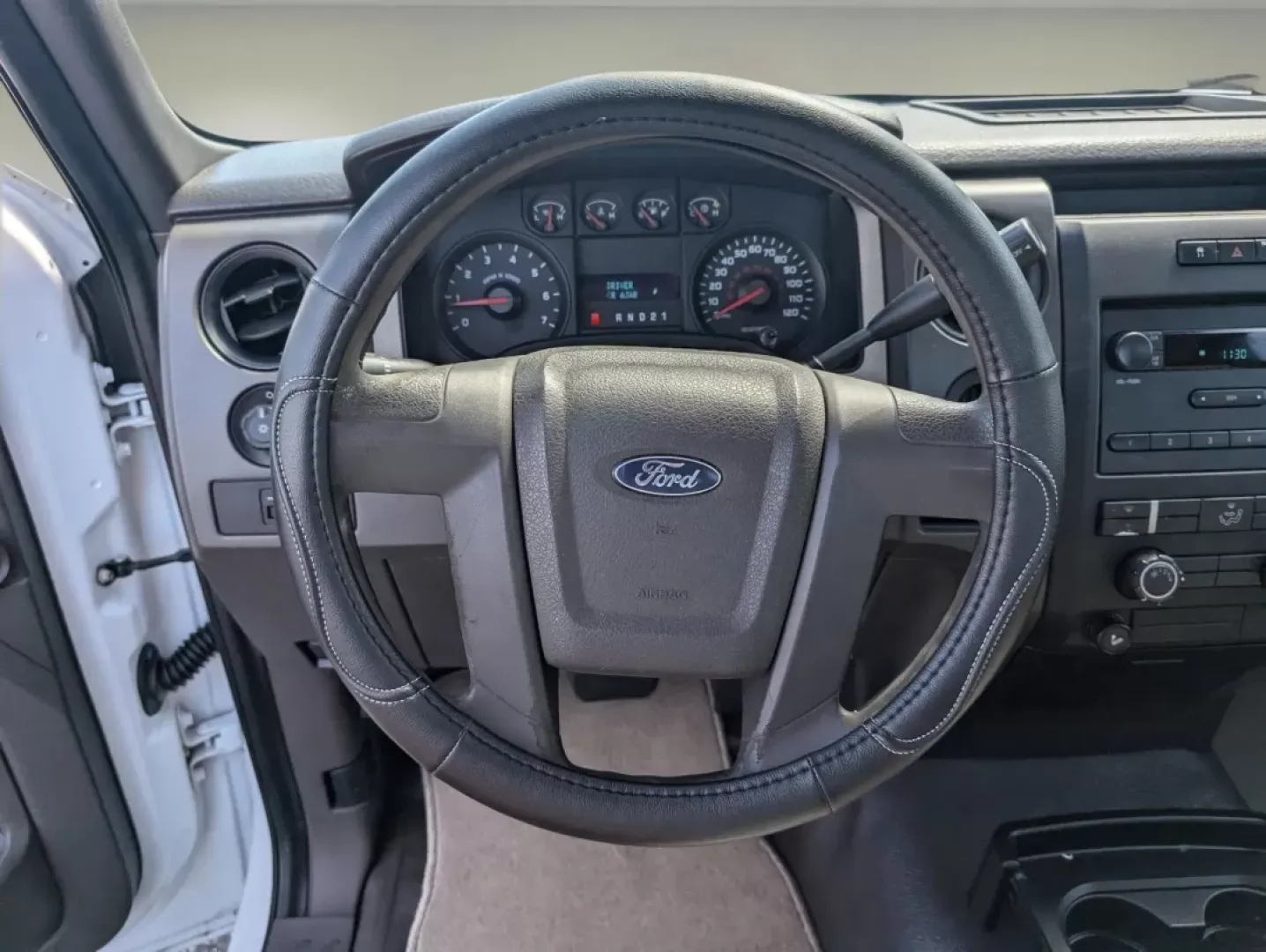 2009 Ford F-150 XL (1FTRF12W19K) with an Other engine, located at 521 Old Farm Lane Rd, Prattville, AL, 36066, (334) 325-1505, 32.482460, -86.416367 - **Unleash Your Adventurous Spirit with This 2009 Ford F-150 XL!**<br /> <br /> If you're a weekend warrior or simply need a reliable companion for your daily ventures, this 2009 Ford F-150 XL is the perfect fit for your lifestyle! Designed for those who seek both strength and versatility, this picku - Photo#16