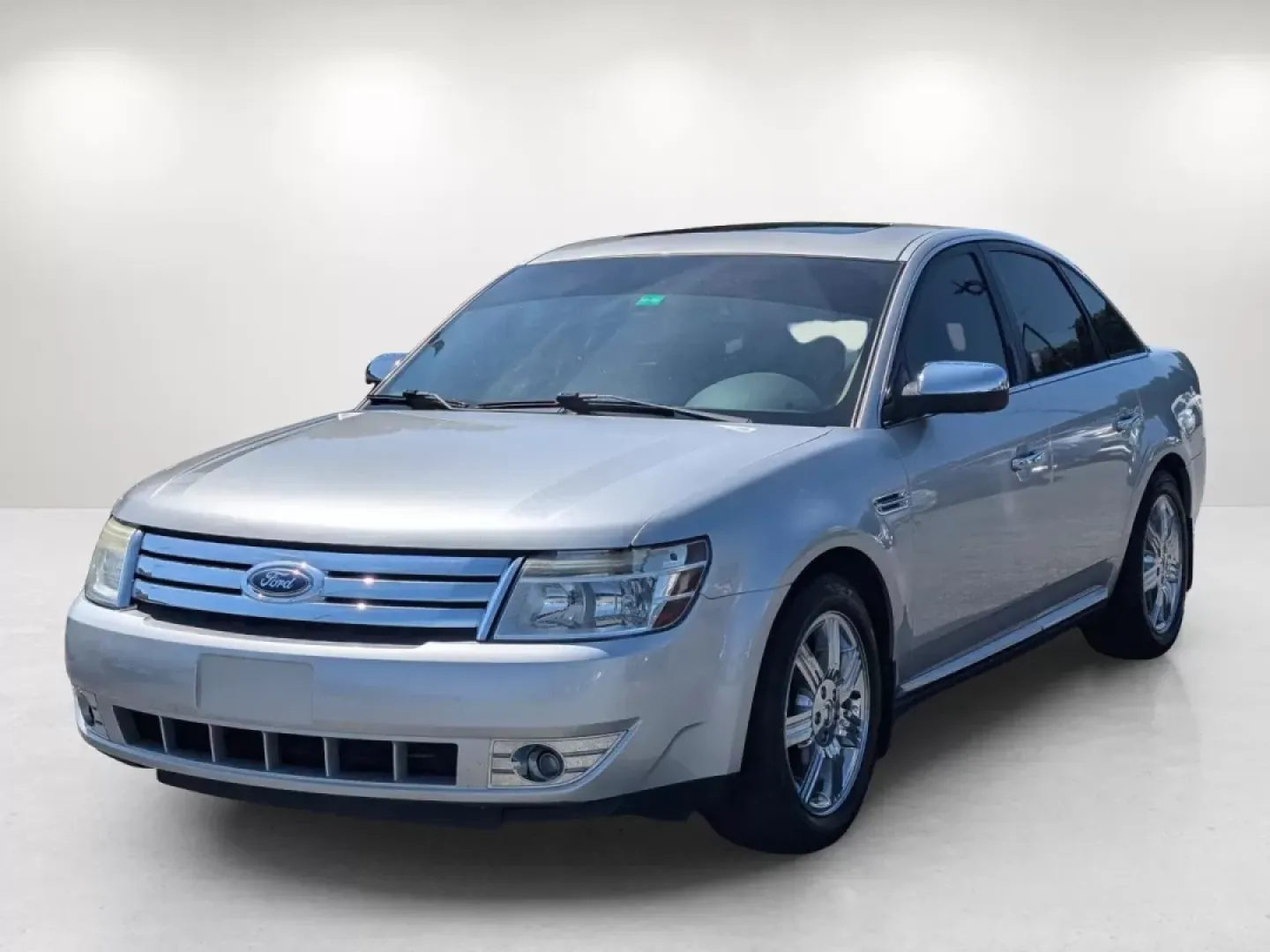 2009 Ford Taurus Limited (1FAHP25W19G) with an Other engine, located at 3959 U.S. 80 W, Phenix City, AL, 36870, (334) 297-4885, 32.469296, -85.135185 - **Discover the Perfect Family Sedan: 2009 Ford Taurus Limited at Gils Auto in Phenix City, AL**<br /> <br /> Are you searching for a vehicle that expertly balances comfort, reliability, and affordability? Look no further than this stunning 2009 Ford Taurus Limited, available at Gils Auto, your trust - Photo#1