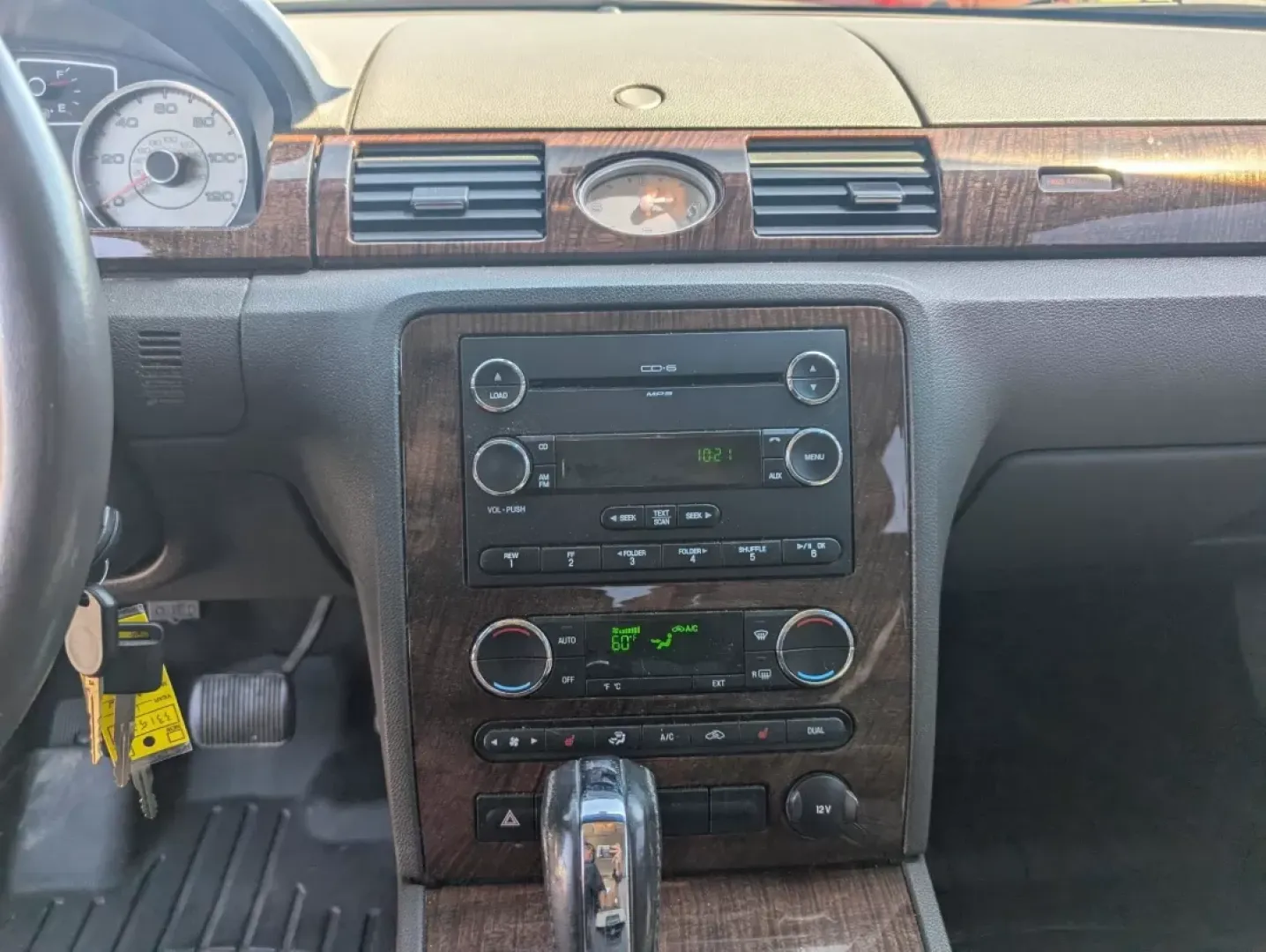 2009 Ford Taurus Limited (1FAHP25W19G) with an Other engine, located at 3959 U.S. 80 W, Phenix City, AL, 36870, (334) 297-4885, 32.469296, -85.135185 - **Discover the Perfect Family Sedan: 2009 Ford Taurus Limited at Gils Auto in Phenix City, AL**<br /> <br /> Are you searching for a vehicle that expertly balances comfort, reliability, and affordability? Look no further than this stunning 2009 Ford Taurus Limited, available at Gils Auto, your trust - Photo#14