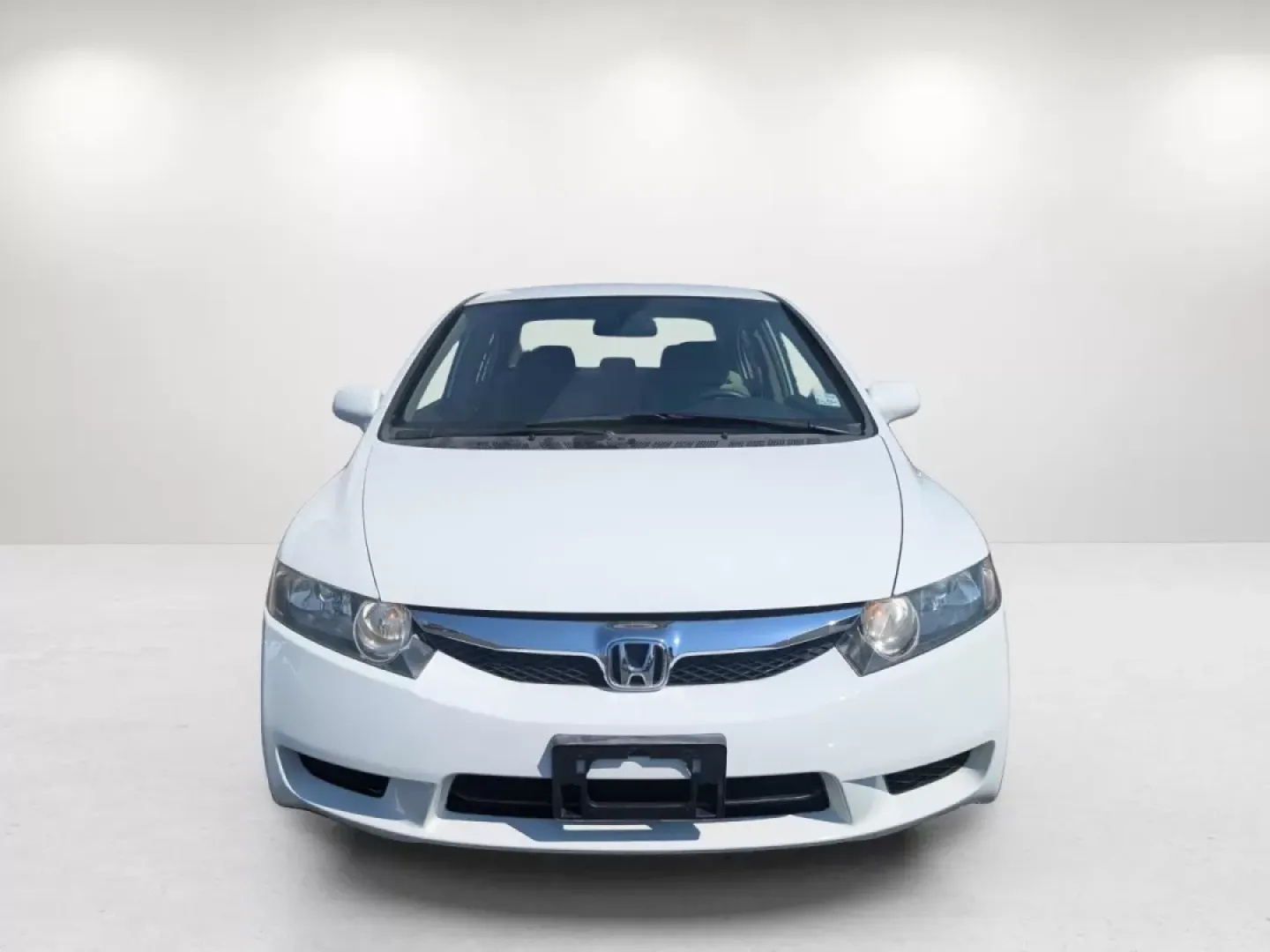 2009 Honda Civic Sdn LX (2HGFA16599H) with an Other engine, located at 3959 U.S. 80 W, Phenix City, AL, 36870, (334) 297-4885, 32.469296, -85.135185 - **Discover Your Next Adventure with the 2009 Honda Civic LX at Gils Auto!**<br /> <br /> Are you looking for a dependable vehicle that aligns with your busy lifestyle? The 2009 Honda Civic LX, available at Gils Auto in Phenix City, AL, is the perfect blend of efficiency and comfort, making it the id - Photo#2