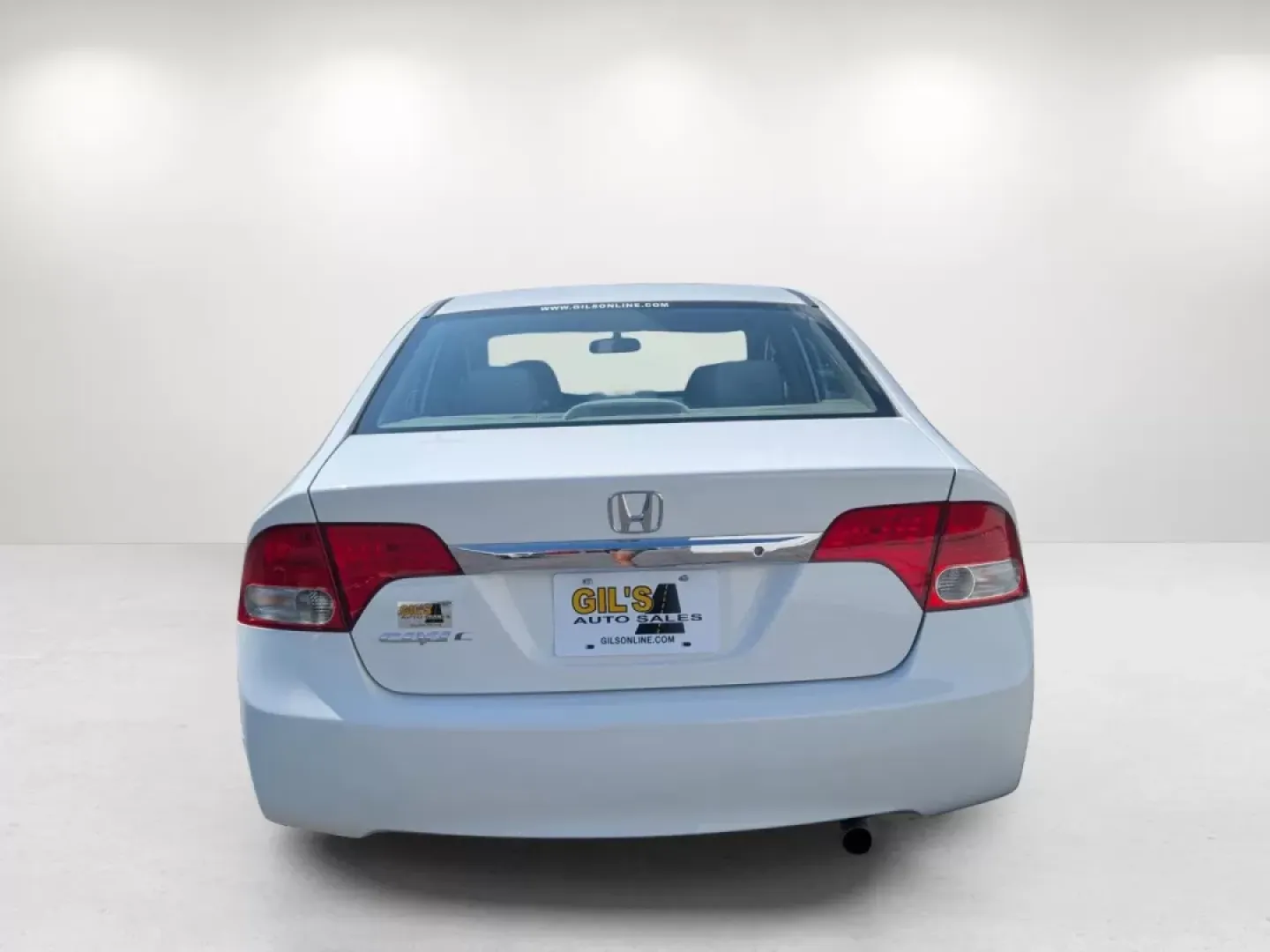2009 Honda Civic Sdn LX (2HGFA16599H) with an Other engine, located at 3959 U.S. 80 W, Phenix City, AL, 36870, (334) 297-4885, 32.469296, -85.135185 - **Discover Your Next Adventure with the 2009 Honda Civic LX at Gils Auto!**<br /> <br /> Are you looking for a dependable vehicle that aligns with your busy lifestyle? The 2009 Honda Civic LX, available at Gils Auto in Phenix City, AL, is the perfect blend of efficiency and comfort, making it the id - Photo#6