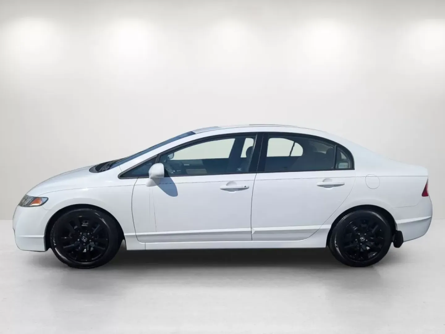 2009 Honda Civic Sdn LX (2HGFA16599H) with an Other engine, located at 3959 U.S. 80 W, Phenix City, AL, 36870, (334) 297-4885, 32.469296, -85.135185 - **Discover Your Next Adventure with the 2009 Honda Civic LX at Gils Auto!**<br /> <br /> Are you looking for a dependable vehicle that aligns with your busy lifestyle? The 2009 Honda Civic LX, available at Gils Auto in Phenix City, AL, is the perfect blend of efficiency and comfort, making it the id - Photo#8