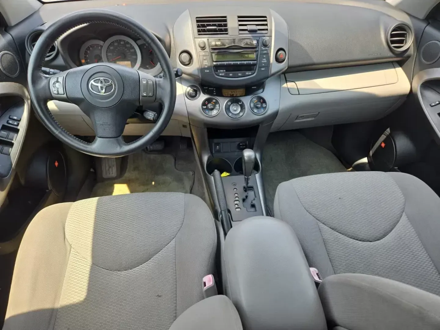 2009 Toyota RAV4 Ltd (JTMZK34V995) with an Other engine, located at 521 Old Farm Lane Rd, Prattville, AL, 36066, (334) 325-1505, 32.482460, -86.416367 - **Discover Adventure with the 2009 Toyota RAV4 at Gils Auto!**<br /> <br /> Are you ready to amplify your lifestyle with a reliable and versatile vehicle? The 2009 Toyota RAV4, available now at Gils Auto in Prattville, AL, is an exceptional choice for those seeking adventure, comfort, and functional - Photo#14