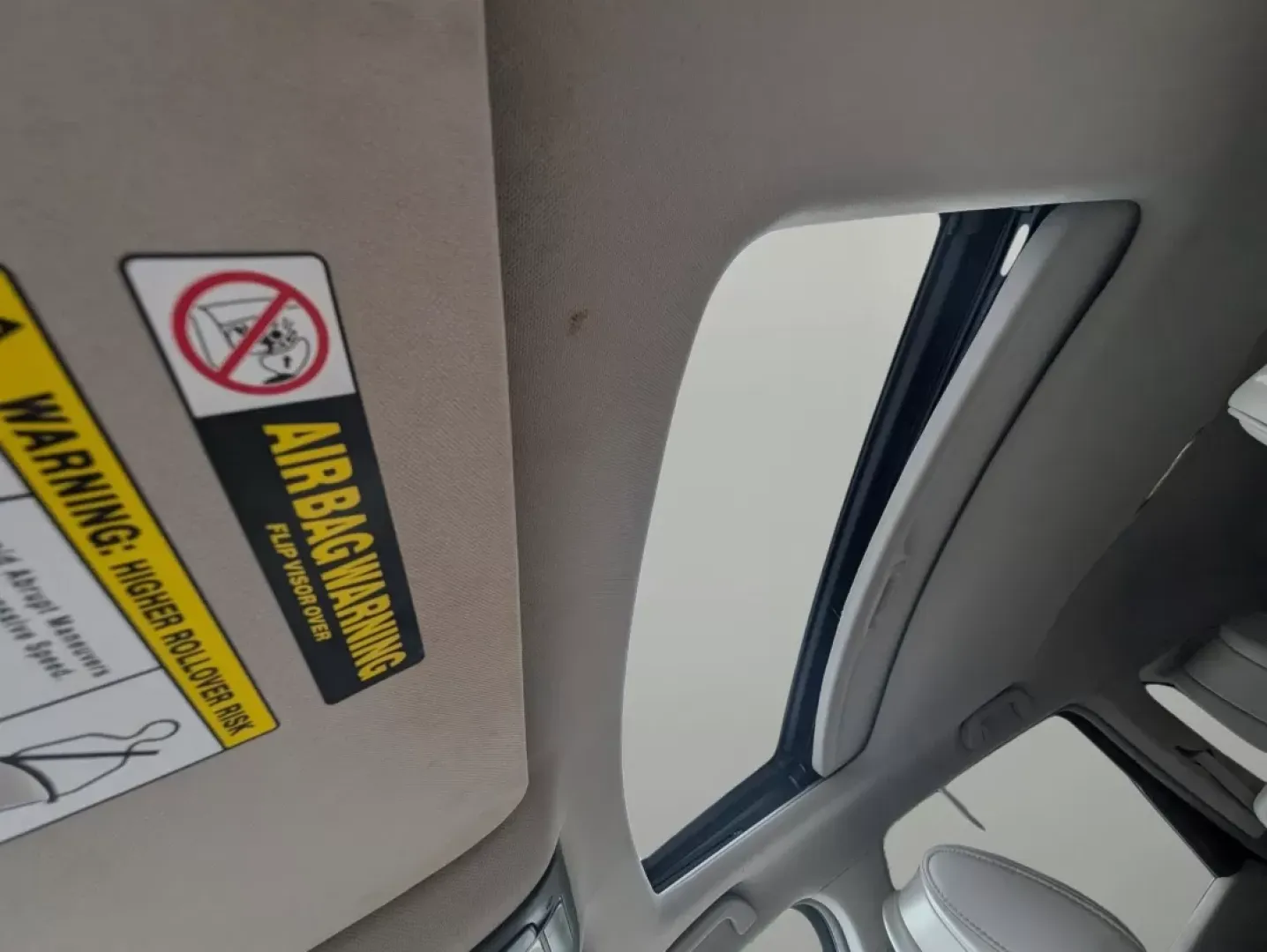 2010 Acura MDX Technology Pkg (2HNYD2H68AH) with an Other engine, located at 804 22nd Ave, Phenix City, AL, 36870, (334) 297-1860, 32.484749, -85.024475 - ### Embrace Adventure with the 2010 Acura MDX at Gils Auto Columbus, GA!<br /> <br /> Are you ready to elevate your family adventures or tackle your daily commute with style and comfort? Look no further than the sleek 2010 Acura MDX, available now at **Gils Auto**, located conveniently at **5115 14 - Photo#15