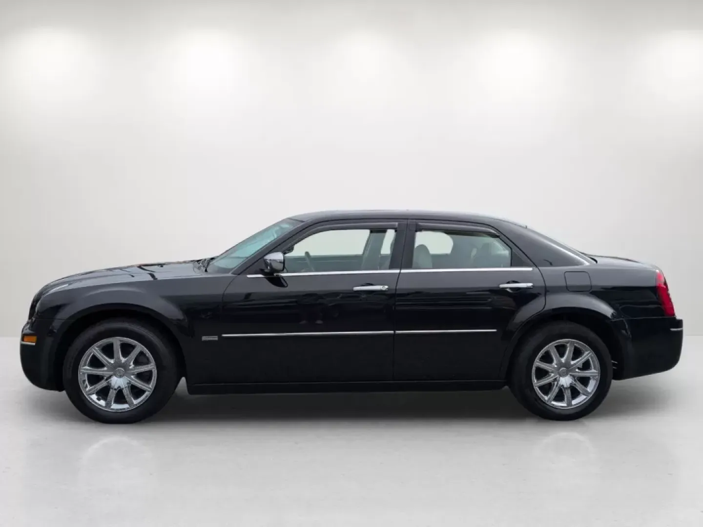 2010 /Dark Khaki/Light Gray Stone Chrysler 300 Touring Signature (2C3CA5CV4AH) with an Other engine, located at 5115 14th Ave., Columbus, GA, 31904, (706) 323-0345, 32.511494, -84.971046 - **Drive in Style with the 2010 Chrysler 300 Touring Signature Perfect for Daily Commutes or Weekend Getaways!**<br /> <br /> Are you on the hunt for a vehicle that combines sophistication, comfort, and reliability? Look no further than the stunning 2010 Chrysler 300 Touring Signature, now available - Photo#7