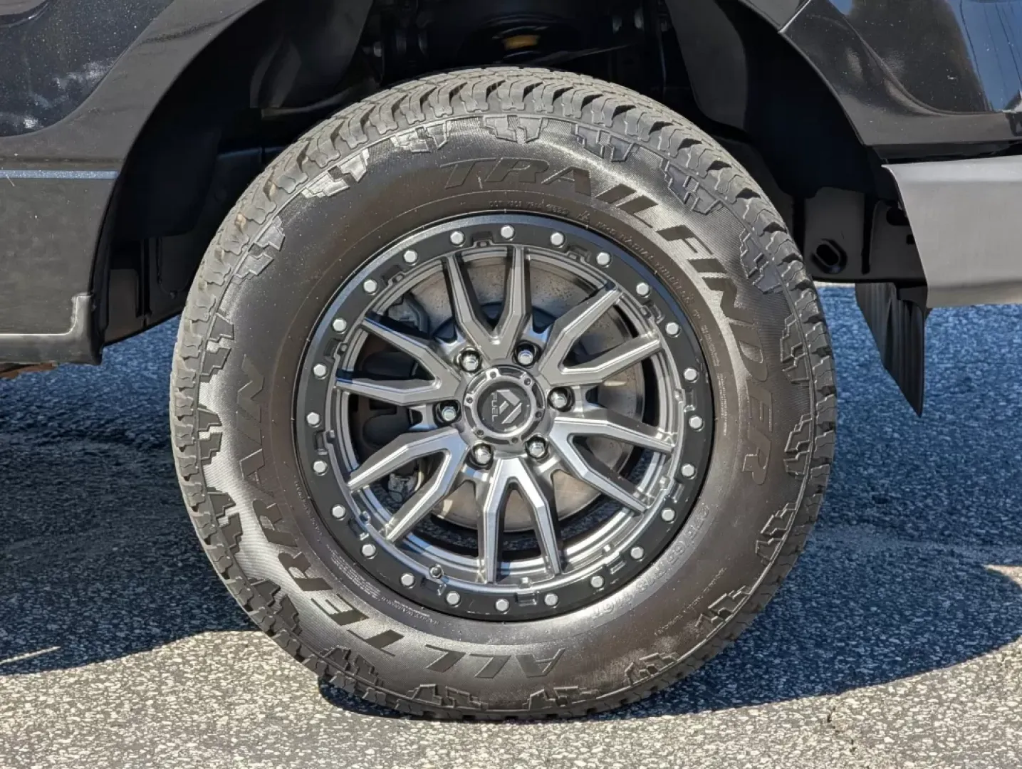 2010 Ford F-150 XLT (1FTEW1C84AF) with an Other engine, located at 3959 U.S. 80 W, Phenix City, AL, 36870, (334) 297-4885, 32.469296, -85.135185 - Embrace the freedom of the open road with the 2010 Ford F-150, the perfect companion for weekend adventures and everyday errands alike! Whether you're hauling gear for a family camping trip or navigating busy streets, this dependable pickup truck is designed to enhance your lifestyle while offering - Photo#7