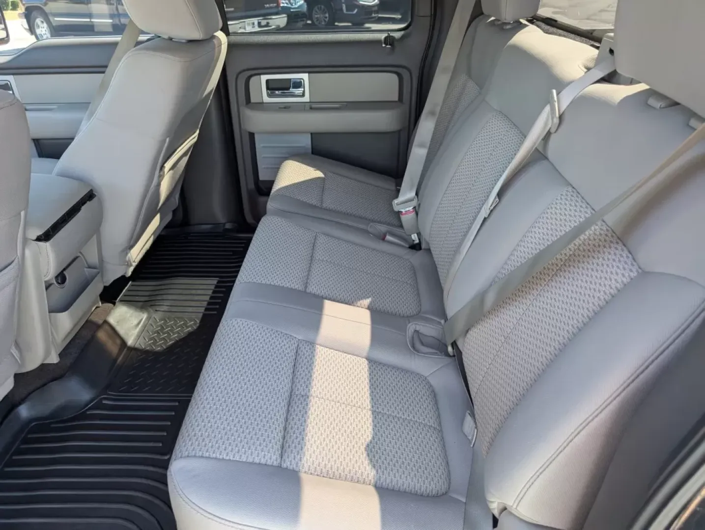 2010 Ford F-150 XLT (1FTEW1C84AF) with an Other engine, located at 3959 U.S. 80 W, Phenix City, AL, 36870, (334) 297-4885, 32.469296, -85.135185 - Embrace the freedom of the open road with the 2010 Ford F-150, the perfect companion for weekend adventures and everyday errands alike! Whether you're hauling gear for a family camping trip or navigating busy streets, this dependable pickup truck is designed to enhance your lifestyle while offering - Photo#12