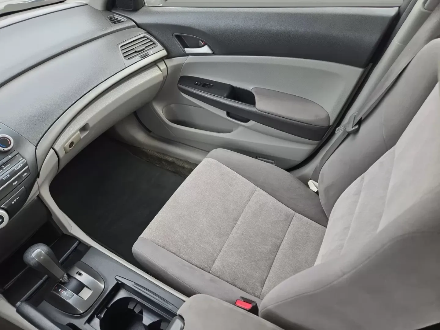 2010 Honda Accord Sdn LX (1HGCP2F3XAA) with an Other engine, located at 1430 Gateway Drive, Opelika, AL, 36801, (334) 239-0944, 32.637871, -85.409790 - **Discover Your Next Adventure with the 2010 Honda Accord LX Perfect for Your Daily Drive!**<br /> <br /> Are you searching for a reliable and stylish sedan that fits your active lifestyle? Look no further! Gils Auto in Phenix City, AL, has the ideal vehicle for you: the 2010 Honda Accord LX. Wheth - Photo#14