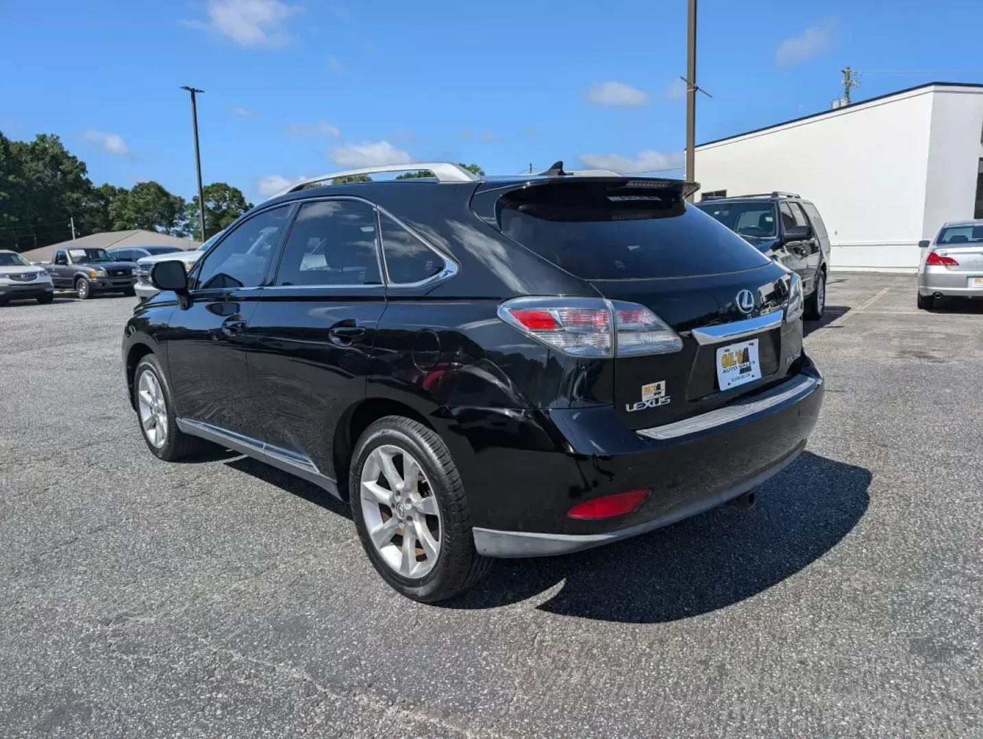 2010 Lexus RX 350 (JTJZK1BA5A2) with an Gas V6 3.5L/211 engine, 6-Speed Automatic w/OD Sequential-Shift transmission, located at 3959 U.S. 80 W, Phenix City, AL, 36870, (334) 297-4885, 32.469296, -85.135185 - ### Experience Luxury and Reliability with the 2010 Lexus RX 350 at Gils Auto - Phenix City!<br /> <br /> Are you searching for the perfect blend of comfort, luxury, and dependability for your daily commute? Look no further! The 2010 Lexus RX 350 is an exceptional choice for those who prioritize com - Photo#6