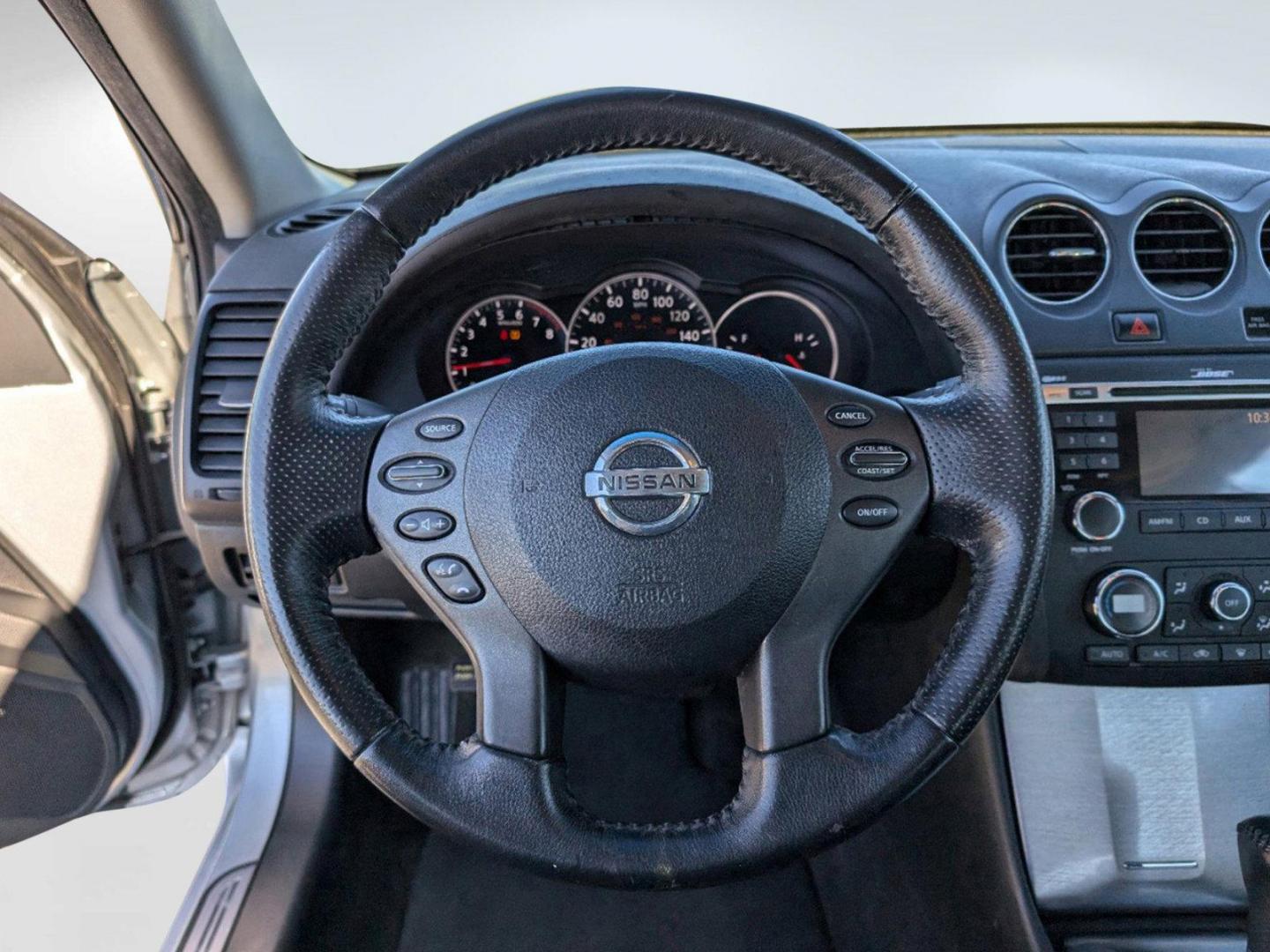 2010 /Charcoal Nissan Altima 2.5 SL (1N4AL2AP2AN) with an Gas I4 2.5L/ engine, 1-Speed Continuously Variable transmission, located at 5115 14th Ave., Columbus, GA, 31904, (706) 323-0345, 32.511494, -84.971046 - 2010 Nissan Altima 2.5 SL - Photo#12