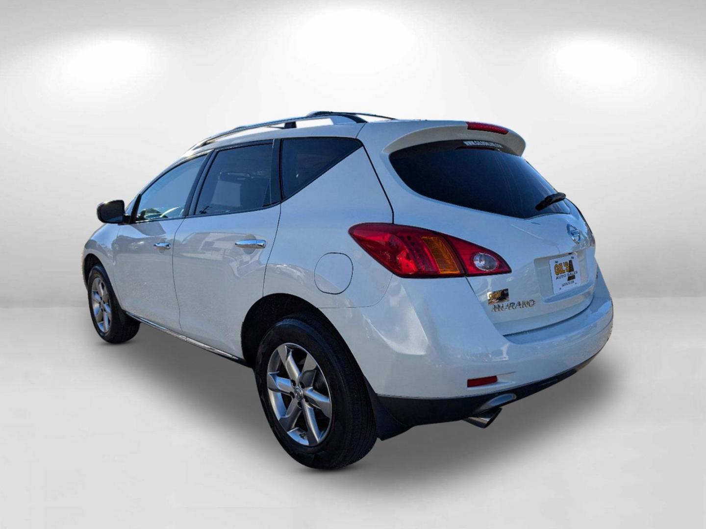 2010 /Beige Nissan Murano SL (JN8AZ1MU4AW) with an Gas V6 3.5L/ engine, 1-Speed Continuously Variable Automatic (CVT) transmission, located at 7000 Northlake Connector, Columbus, GA, 31904, (706) 987-8085, 32.524975, -84.978134 - 2010 Nissan Murano SL - Photo#6