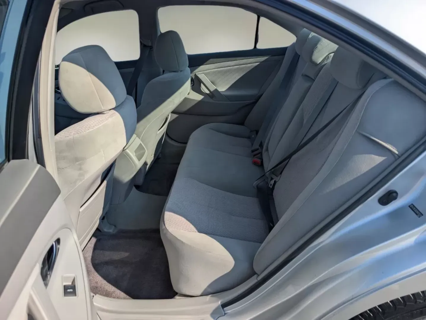 2010 Toyota Camry LE (4T1BF3EK2AU) with an Other engine, located at 521 Old Farm Lane Rd, Prattville, AL, 36066, (334) 325-1505, 32.482460, -86.416367 - **Experience Every Journey in Style with the 2010 Toyota Camry at Gils Auto Phenix City, AL!**<br /> <br /> Are you seeking a reliable vehicle that perfectly balances comfort, efficiency, and style? Look no further than the 2010 Toyota Camry, available now at Gils Auto in Phenix City, AL! This seda - Photo#10