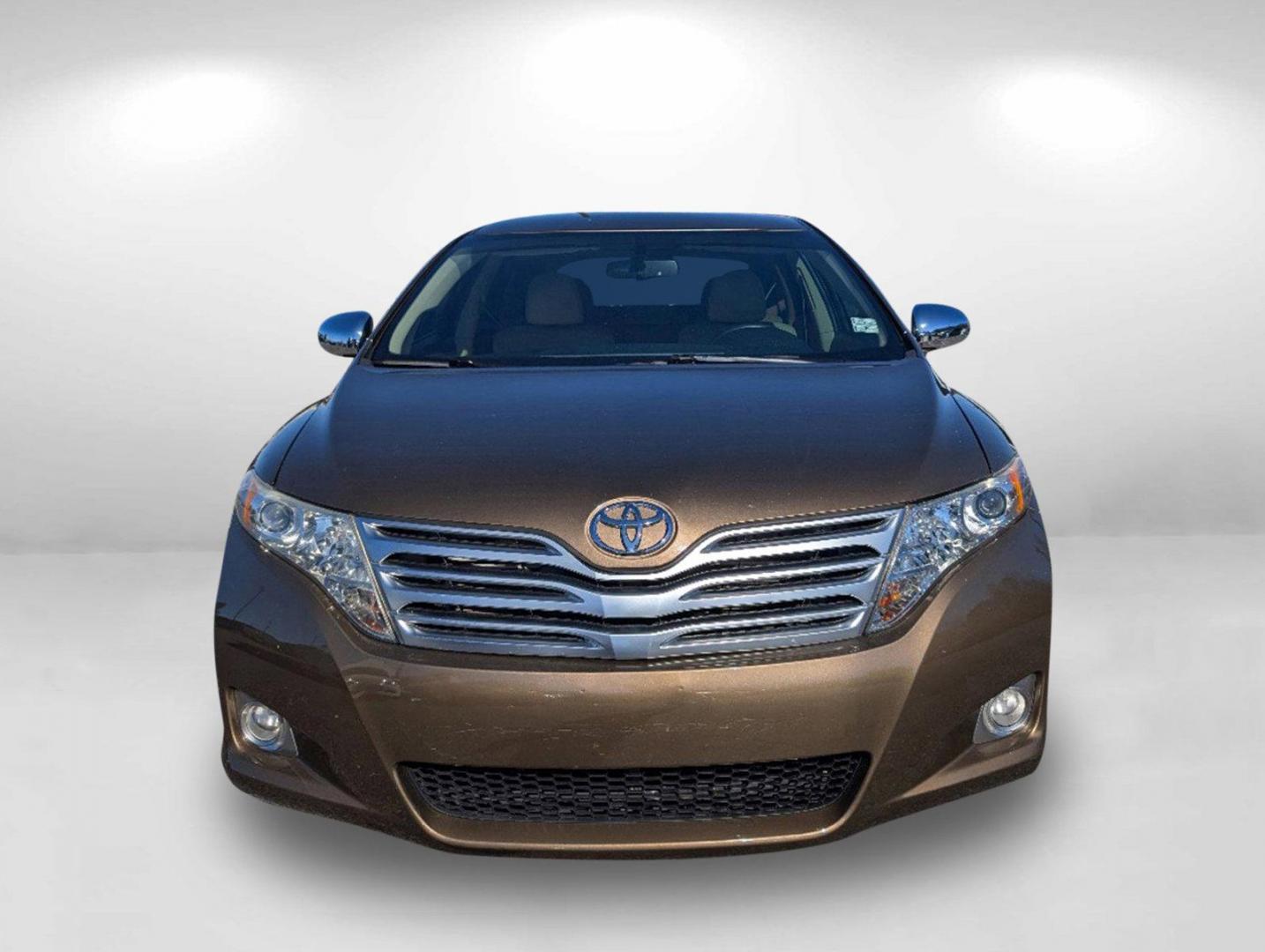 2010 Toyota Venza (4T3ZA3BB0AU) with an Gas I4 2.7L/163 engine, 6-Speed Automatic transmission, located at 7000 Northlake Connector, Columbus, GA, 31904, (706) 987-8085, 32.524975, -84.978134 - 2010 Toyota Venza - Photo#1