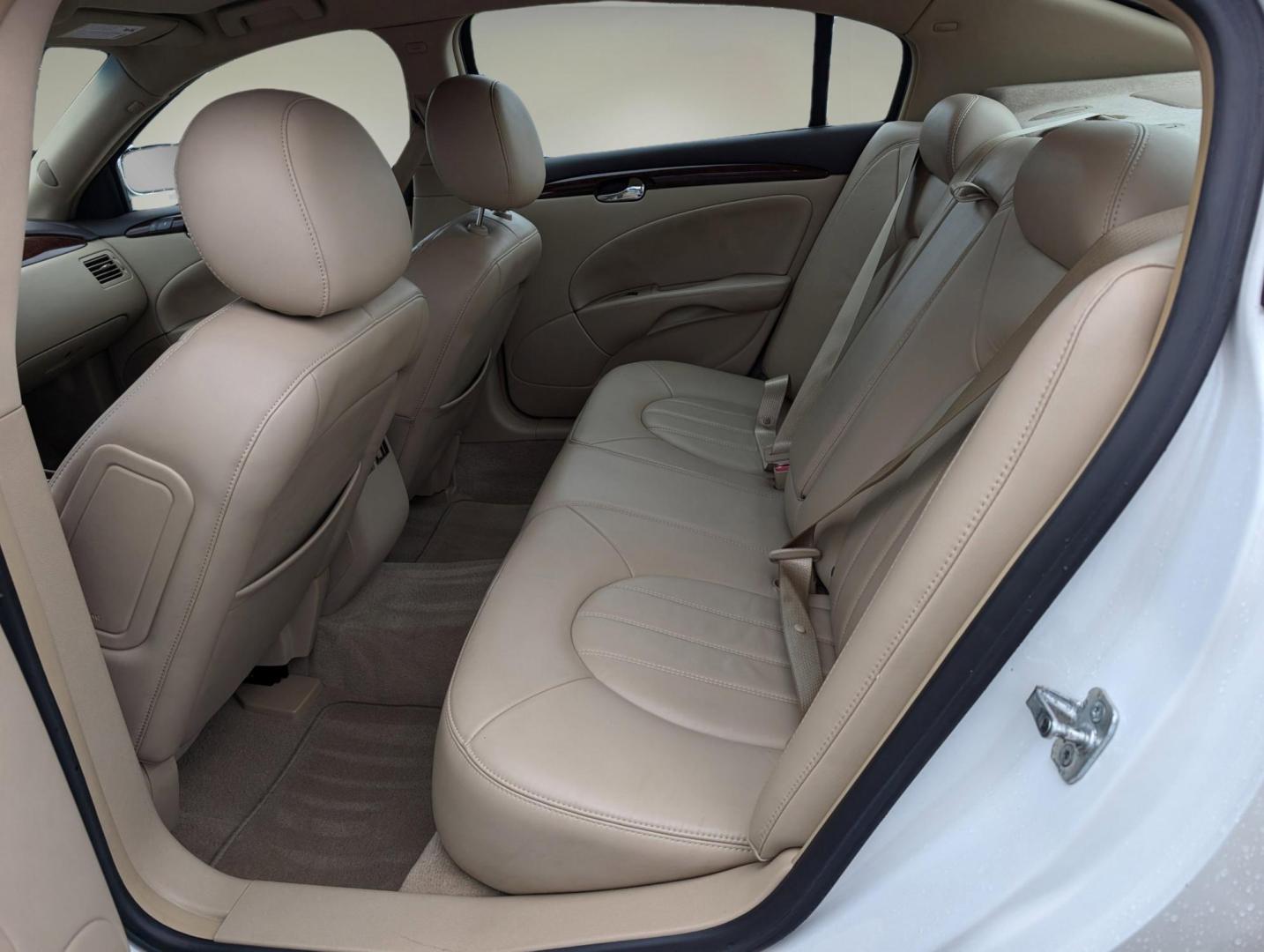 2011 /Cocoa/Cashmere Buick Lucerne CXL (1G4HC5EMXBU) with an Gas/Ethanol V6 3.9L/237 engine, 4-Speed Automatic transmission, located at 3959 U.S. 80 W, Phenix City, AL, 36870, (334) 297-4885, 32.469296, -85.135185 - 2011 Buick Lucerne CXL - Photo#11