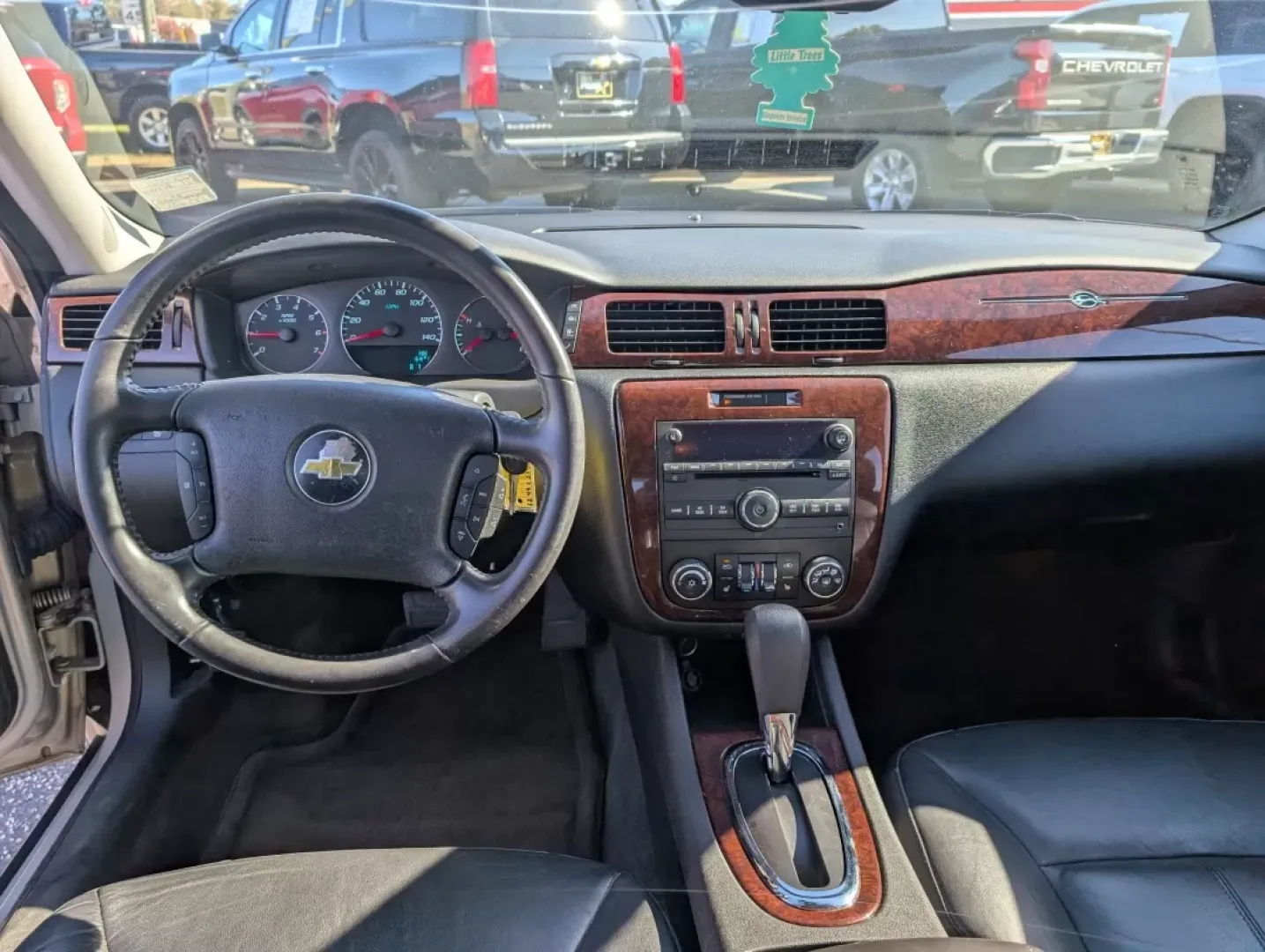 2011 /Ebony Chevrolet Impala LTZ (2G1WC5EM4B1) with an Other engine, located at 3959 U.S. 80 W, Phenix City, AL, 36870, (334) 297-4885, 32.469296, -85.135185 - **Unleash Your Freedom with the 2011 Chevrolet Impala LTZ! Perfect for Family Road Trips or Daily Commutes!**<br /> <br /> Are you in the market for a reliable, spacious, and stylish sedan that can accommodate your growing family's needs or make those lengthy commutes a breeze? Look no further than - Photo#11