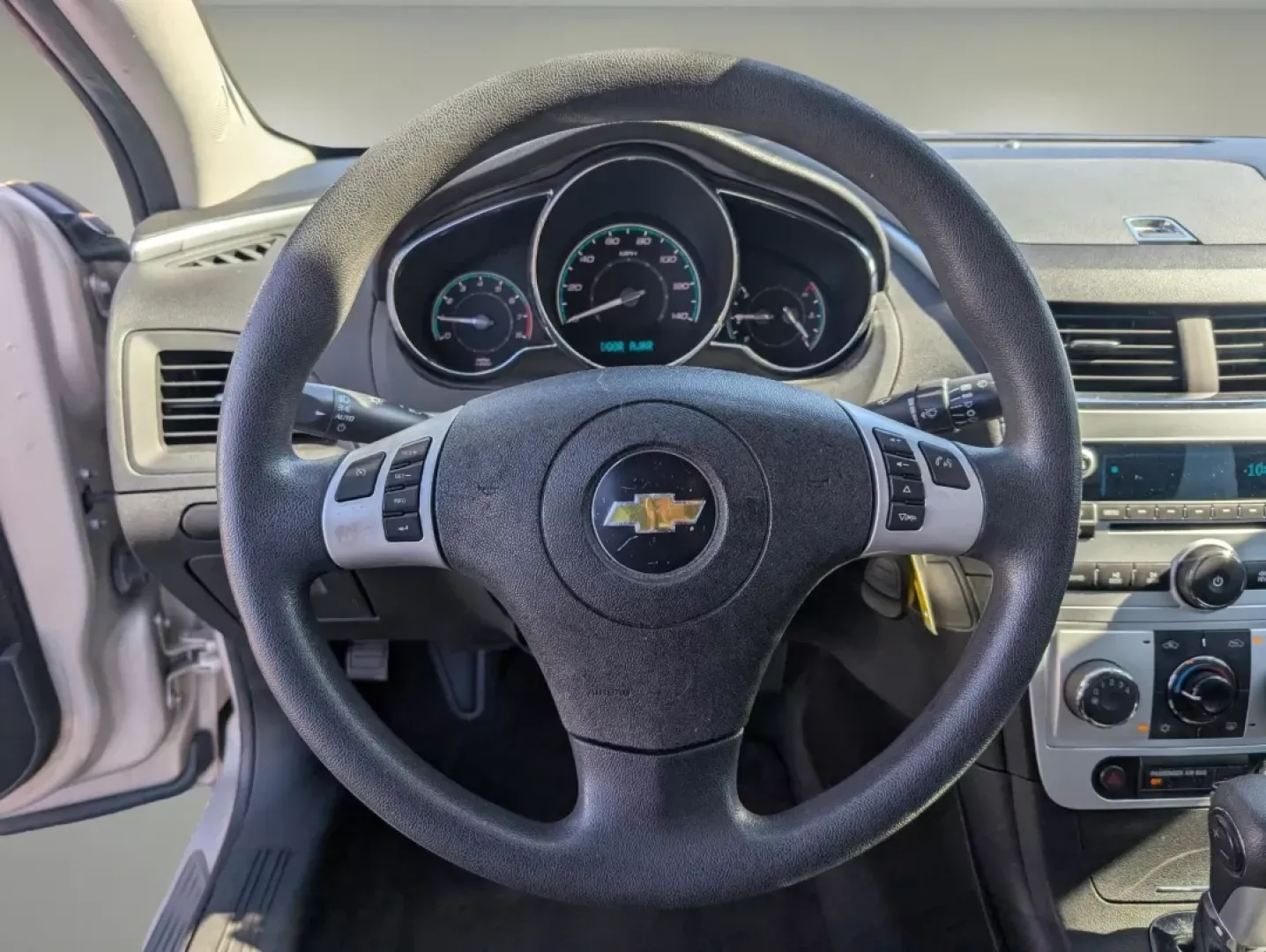 2011 /Ebony Chevrolet Malibu LT w/1LT (1G1ZC5E16BF) with an Other engine, located at 3959 U.S. 80 W, Phenix City, AL, 36870, (334) 297-4885, 32.469296, -85.135185 - Are you on the hunt for a reliable vehicle that fits seamlessly into your daily routine? Look no further than this 2011 Chevrolet Malibu LT, a perfect choice for those commuting to work or shuttling the kids to school. With its impressive fuel efficiency and comfortable interior, this sedan is not j - Photo#16