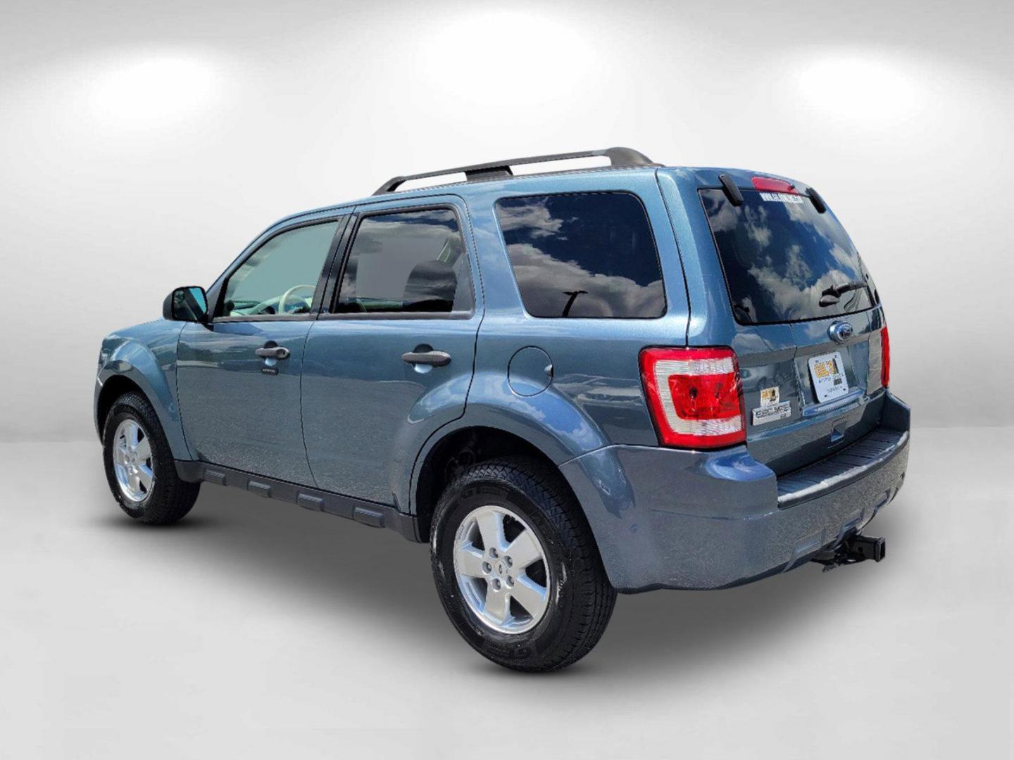 2011 Blue Ford Escape XLT (1FMCU0D73BK) with an Gas I4 2.5L/152 engine, 6-Speed Automatic transmission, located at 804 22nd Ave, Phenix City, AL, 36870, (334) 297-1860, 32.484749, -85.024475 - 2011 Ford Escape XLT - Photo#7