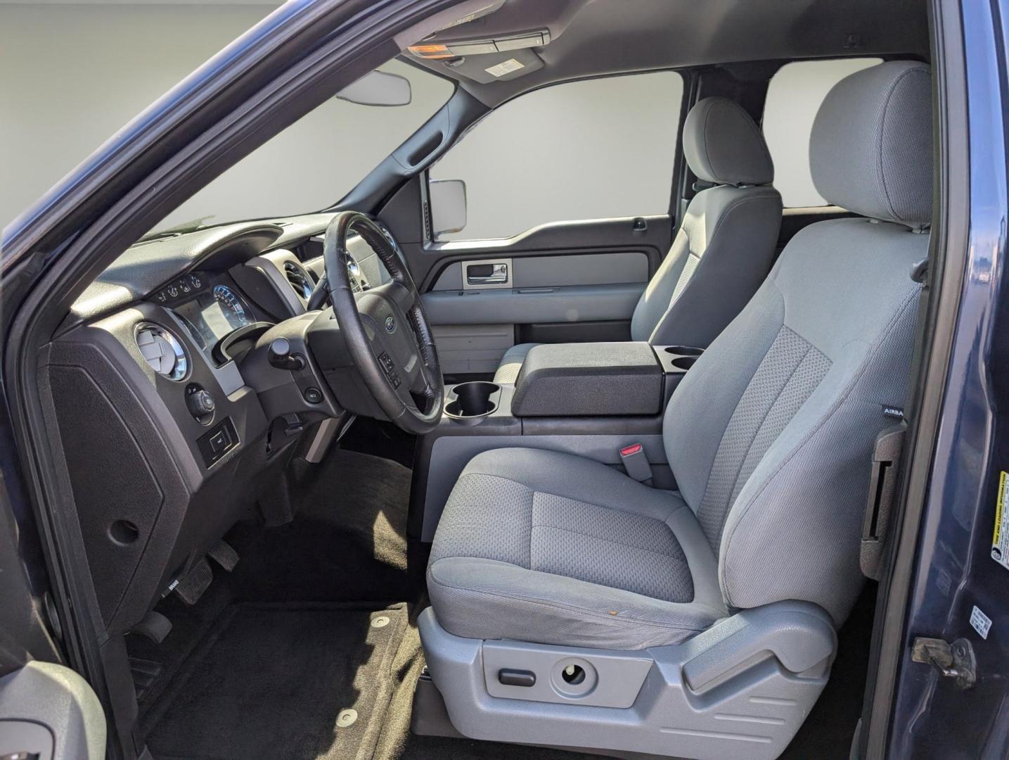 2011 Ford F-150 XLT (1FTEX1CMXBF) with an Gas/Ethanol V6 3.7/227 engine, 6-Speed Automatic transmission, located at 7000 Northlake Connector, Columbus, GA, 31904, (706) 987-8085, 32.524975, -84.978134 - 2011 Ford F-150 XLT - Photo#9