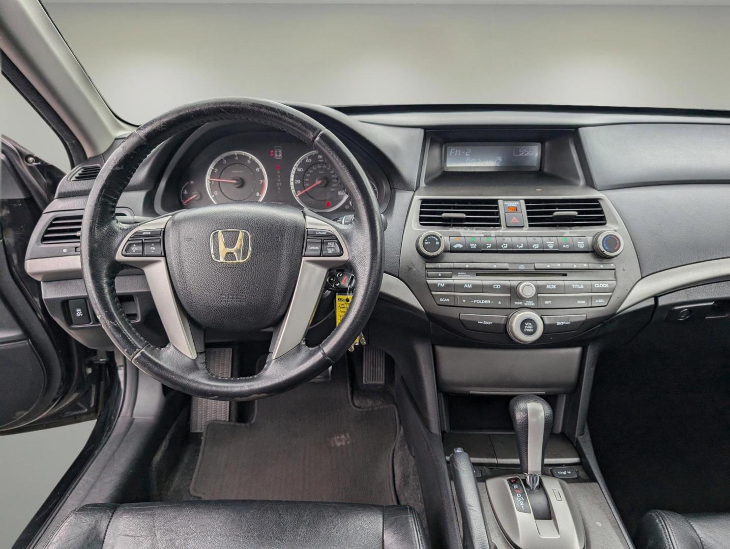 2011 Honda Accord Sdn SE (1HGCP2F61BA) with an Gas I4 2.4L/144 engine, 5-Speed Automatic transmission, located at 521 Old Farm Lane Rd, Prattville, AL, 36066, (334) 325-1505, 32.482460, -86.416367 - 2011 Honda Accord Sdn SE - Photo#11