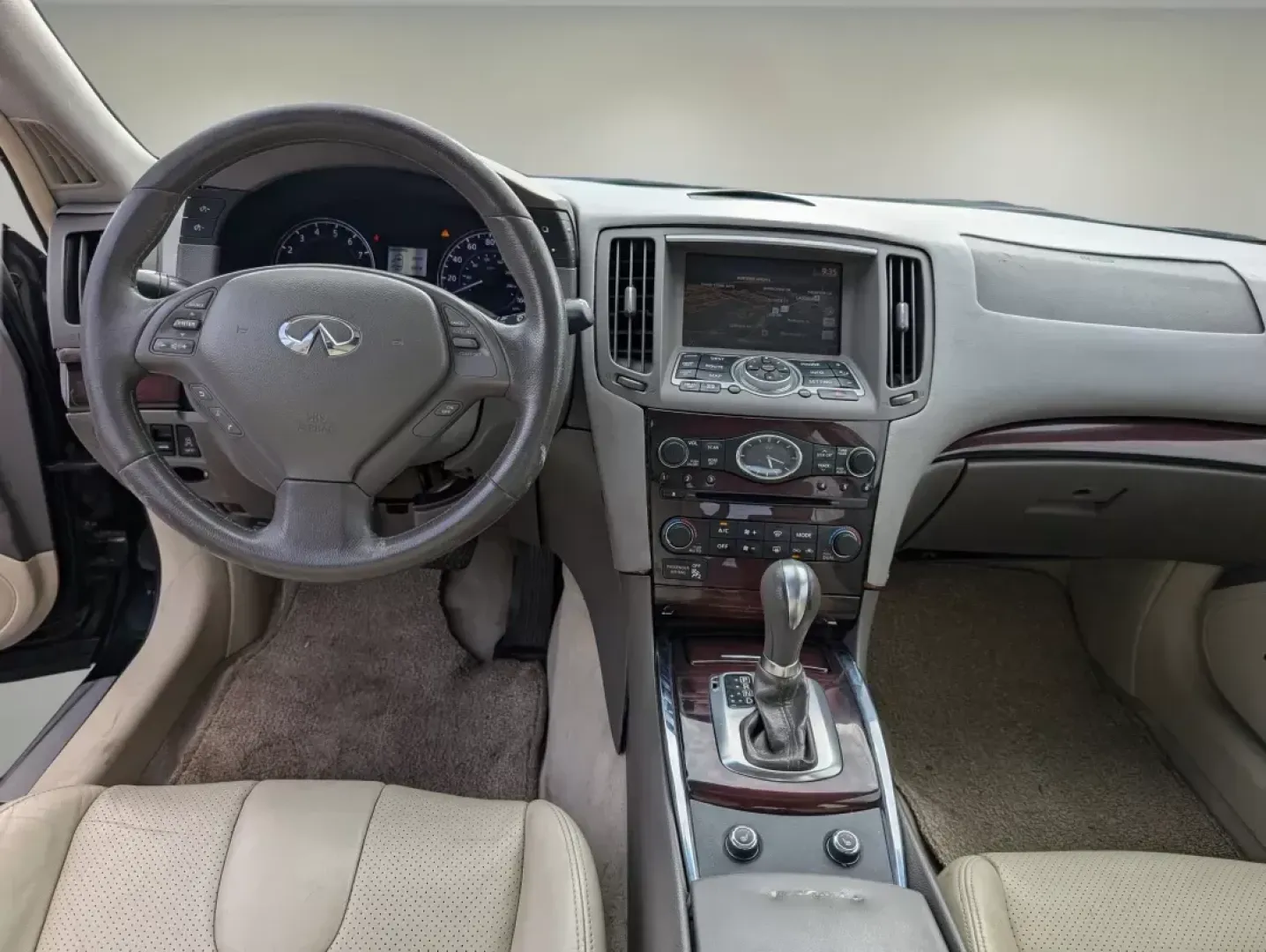 2011 /Wheat Infiniti G37 Sedan Journey (JN1CV6AP6BM) with an Gas V6 3.7L/225 engine, 7-Speed Automatic w/OD transmission, located at 3959 U.S. 80 W, Phenix City, AL, 36870, (334) 297-4885, 32.469296, -85.135185 - 2011 Infiniti G37 Sedan Journey - Photo#11