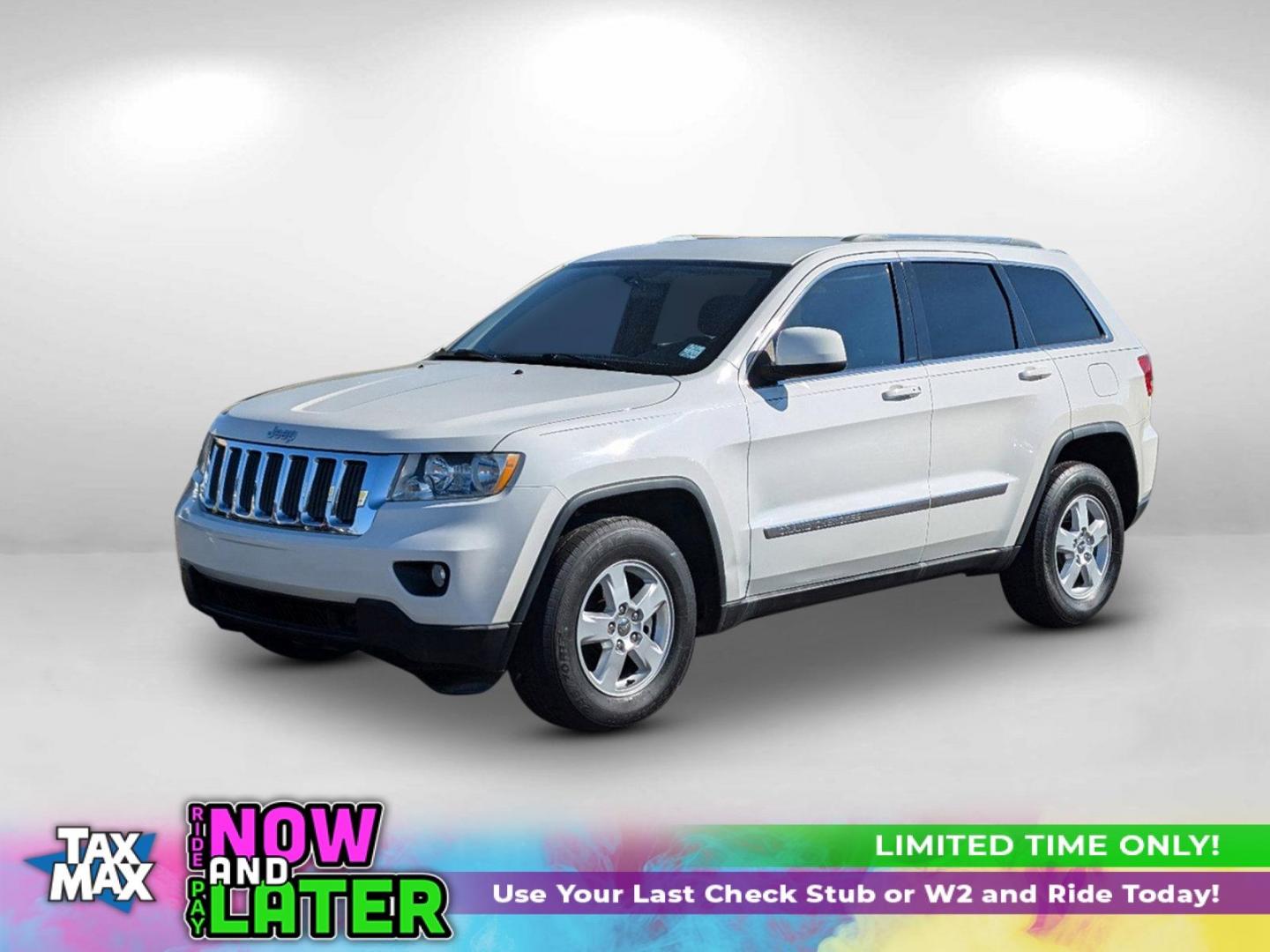 2011 /Black Interior Jeep Grand Cherokee Laredo (1J4RS4GGXBC) with an Gas/Ethanol V6 3.6L/220 engine, 5-Speed Automatic transmission, located at 521 Old Farm Lane Rd, Prattville, AL, 36066, (334) 325-1505, 32.482460, -86.416367 - 2011 Jeep Grand Cherokee Laredo - Photo#0