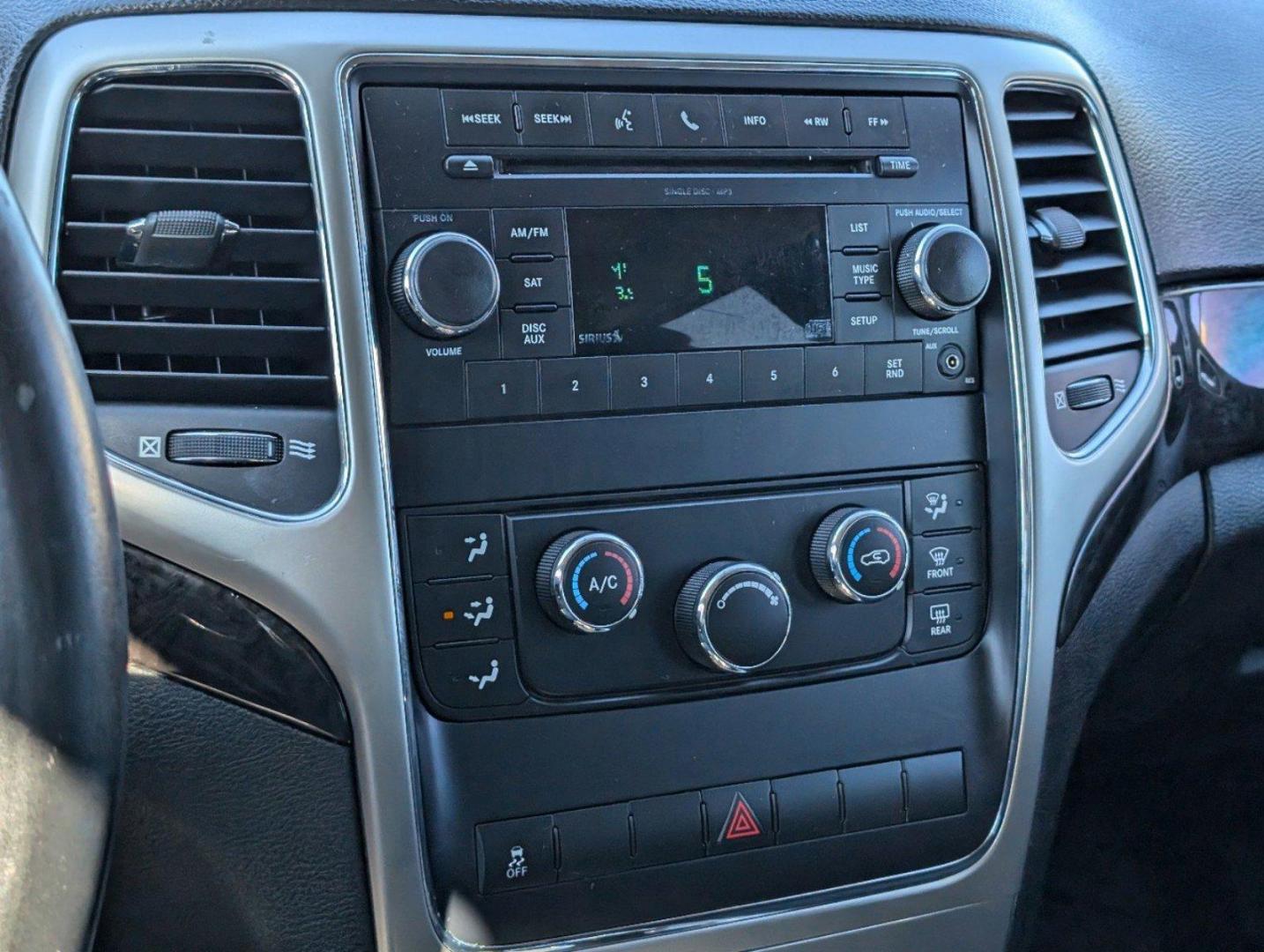 2011 /Black Interior Jeep Grand Cherokee Laredo (1J4RS4GGXBC) with an Gas/Ethanol V6 3.6L/220 engine, 5-Speed Automatic transmission, located at 521 Old Farm Lane Rd, Prattville, AL, 36066, (334) 325-1505, 32.482460, -86.416367 - 2011 Jeep Grand Cherokee Laredo - Photo#13