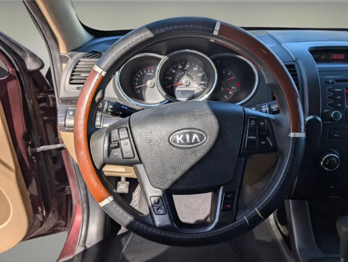 2011 /Beige Kia Sorento LX (5XYKT3A16BG) with an Other engine, located at 521 Old Farm Lane Rd, Prattville, AL, 36066, (334) 325-1505, 32.482460, -86.416367 - Are you ready to elevate your family adventures or tackle daily commutes with confidence? Look no further than this stunning 2011 Kia Sorento LX, available now at Gils Auto - Columbus #2. Perfectly designed for growing families and budget-conscious buyers alike, this SUV combines space, comfort, and - Photo#15