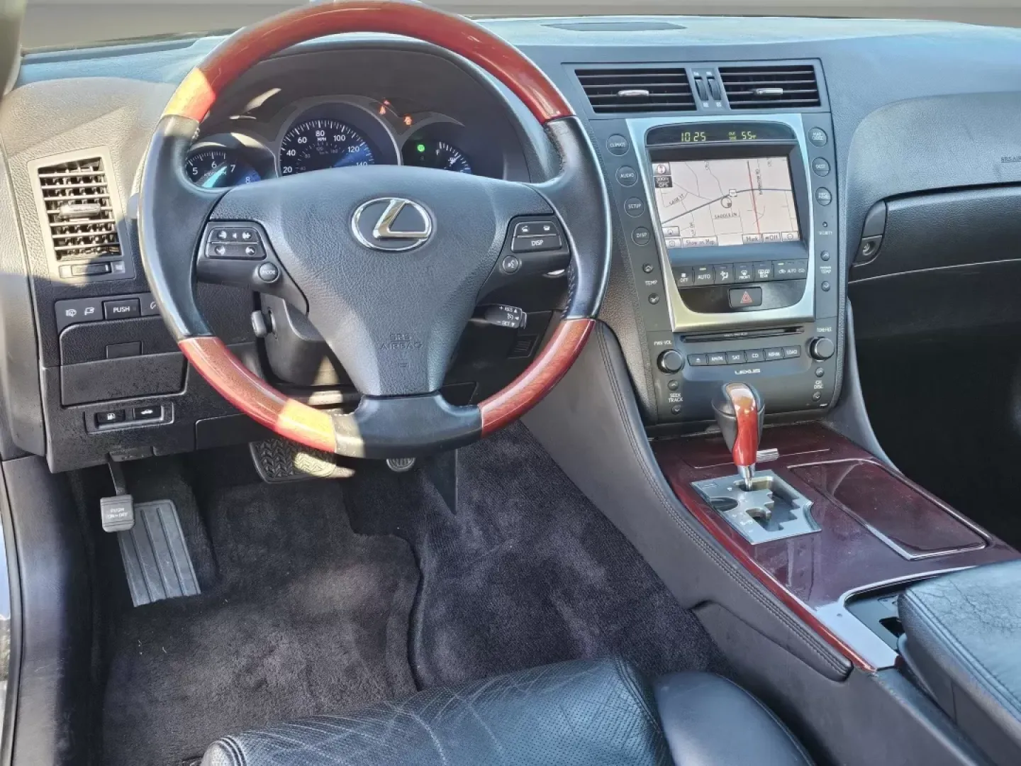 2011 Lexus GS 350 (JTHCE1KS5B0) with an Other engine, located at 5115 14th Ave., Columbus, GA, 31904, (706) 323-0345, 32.511494, -84.971046 - **Experience Luxury and Performance with the 2011 Lexus GS 350 at Gils Auto in Phenix City, AL**<br /> <br /> Are you ready to elevate your driving experience? The 2011 Lexus GS 350 is the perfect blend of luxury, performance, and practicality, making it an ideal choice for both daily commutes and w - Photo#16